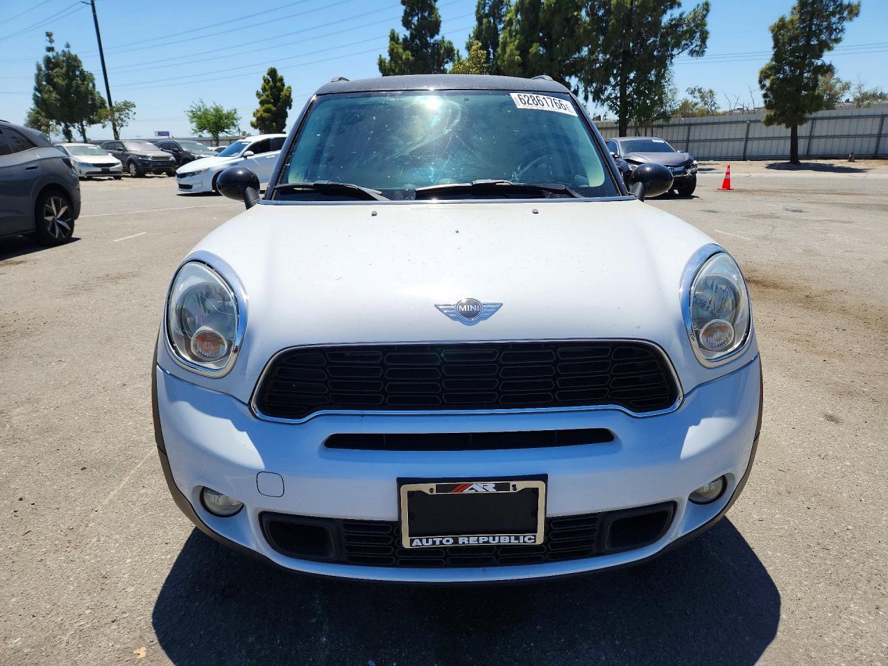 2012 Mini Cooper S Countryman White vin: WMWZC3C54CWL82281