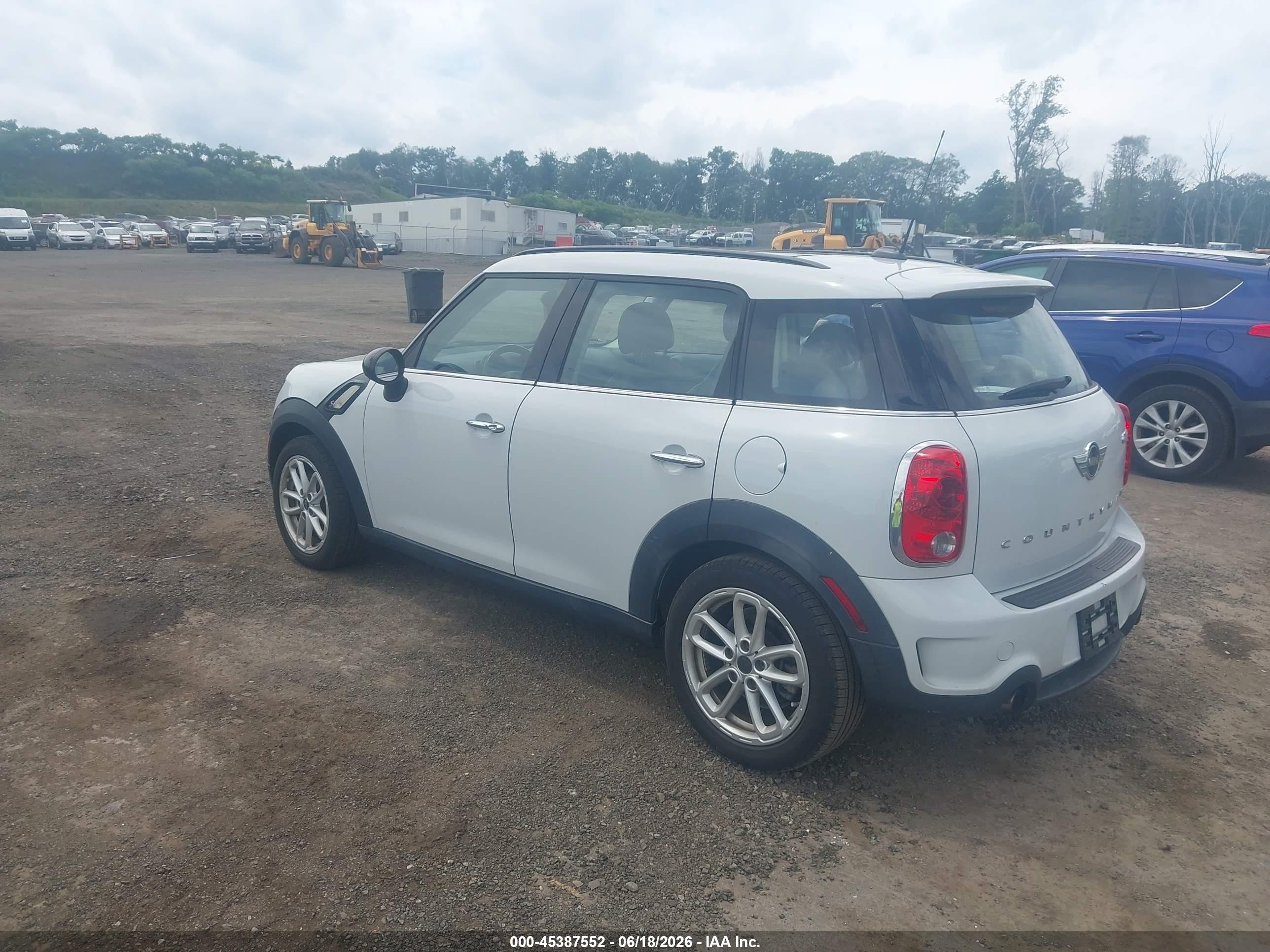 2015 Mini Countryman Cooper S White vin: WMWZC3C54FWT02336