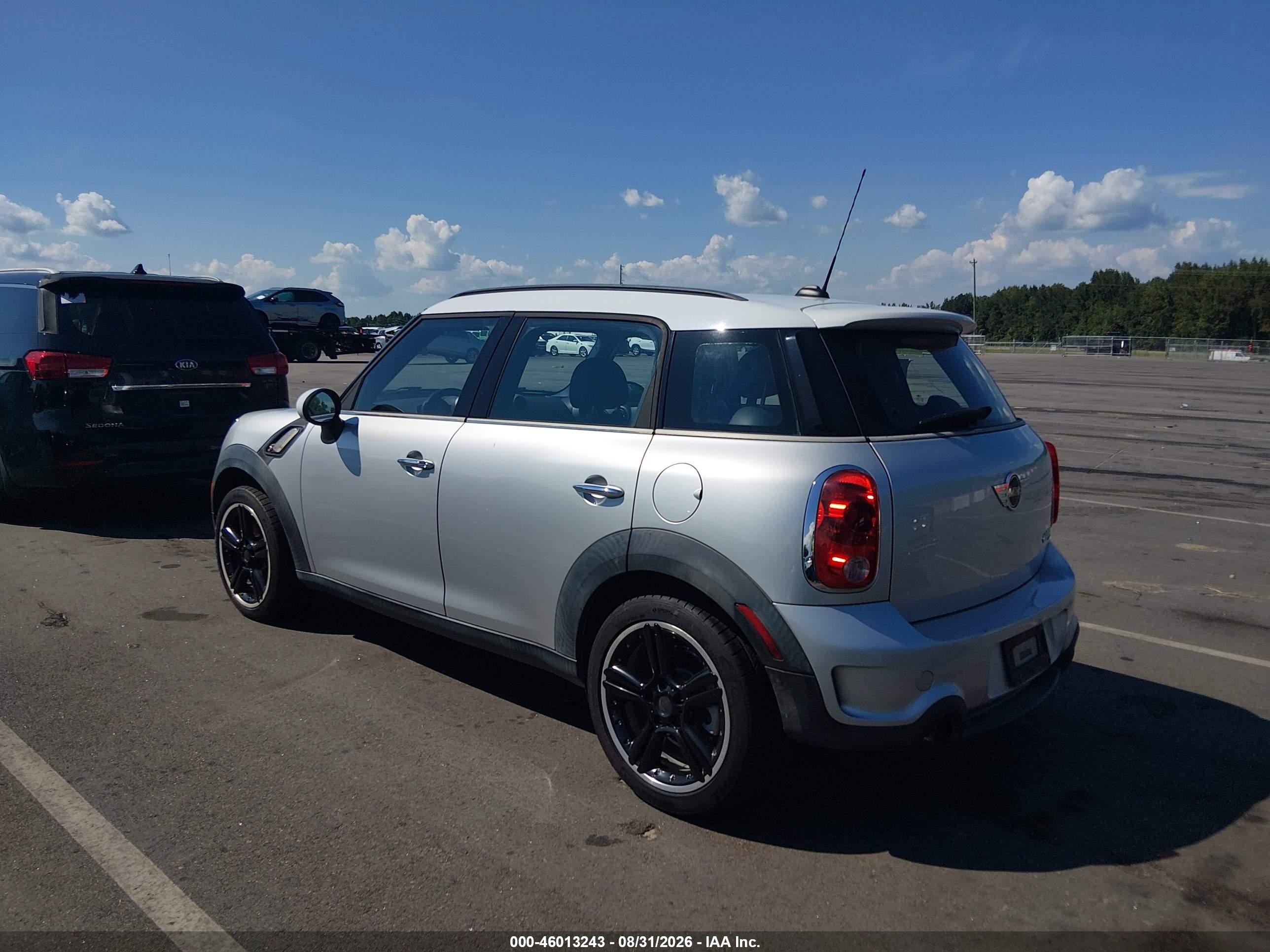 2012 Mini Cooper S Countryman   Silver vin: WMWZC3C55CWL83715