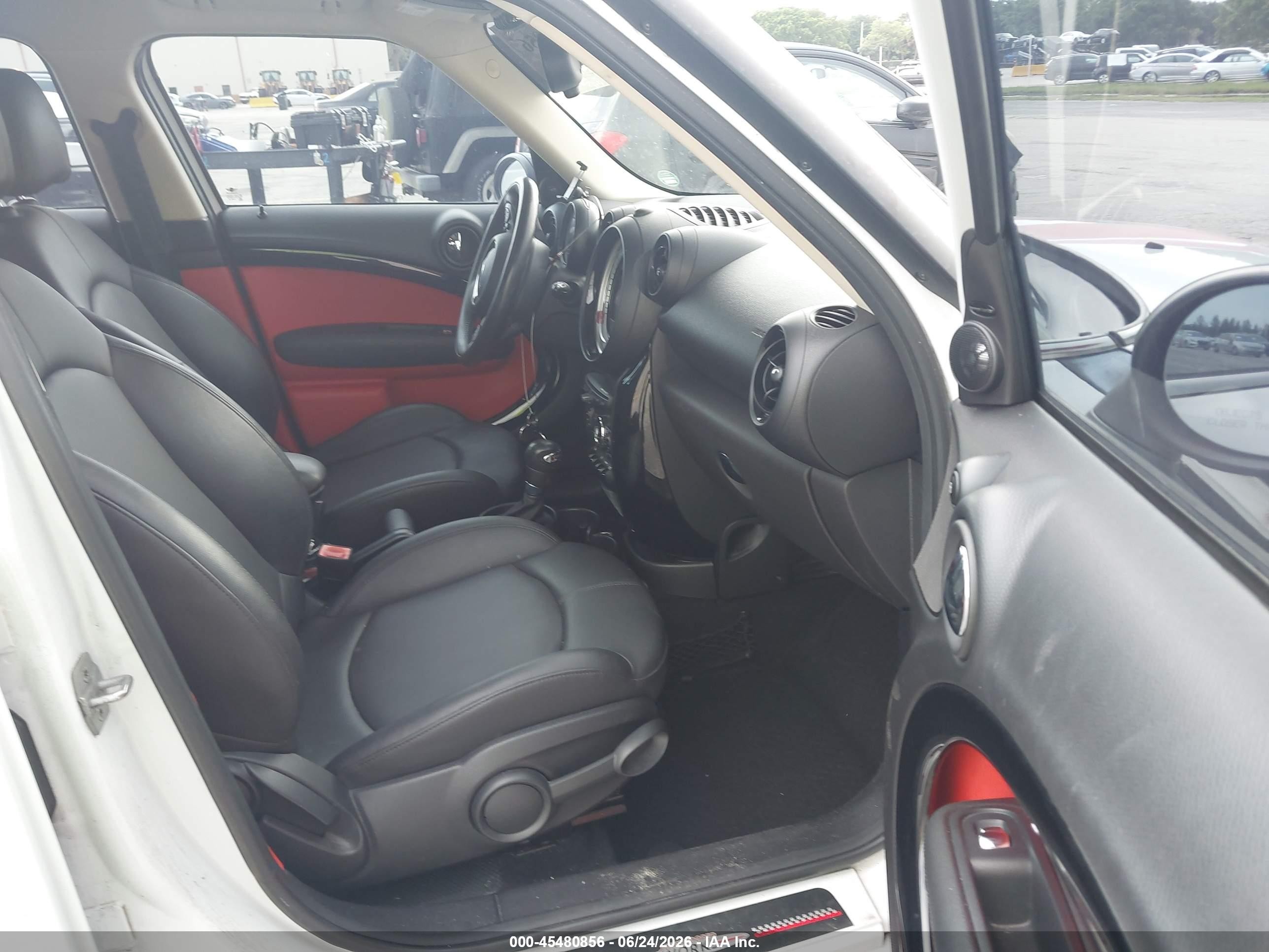 2014 Mini Countryman Cooper S White vin: WMWZC3C55EWP25134