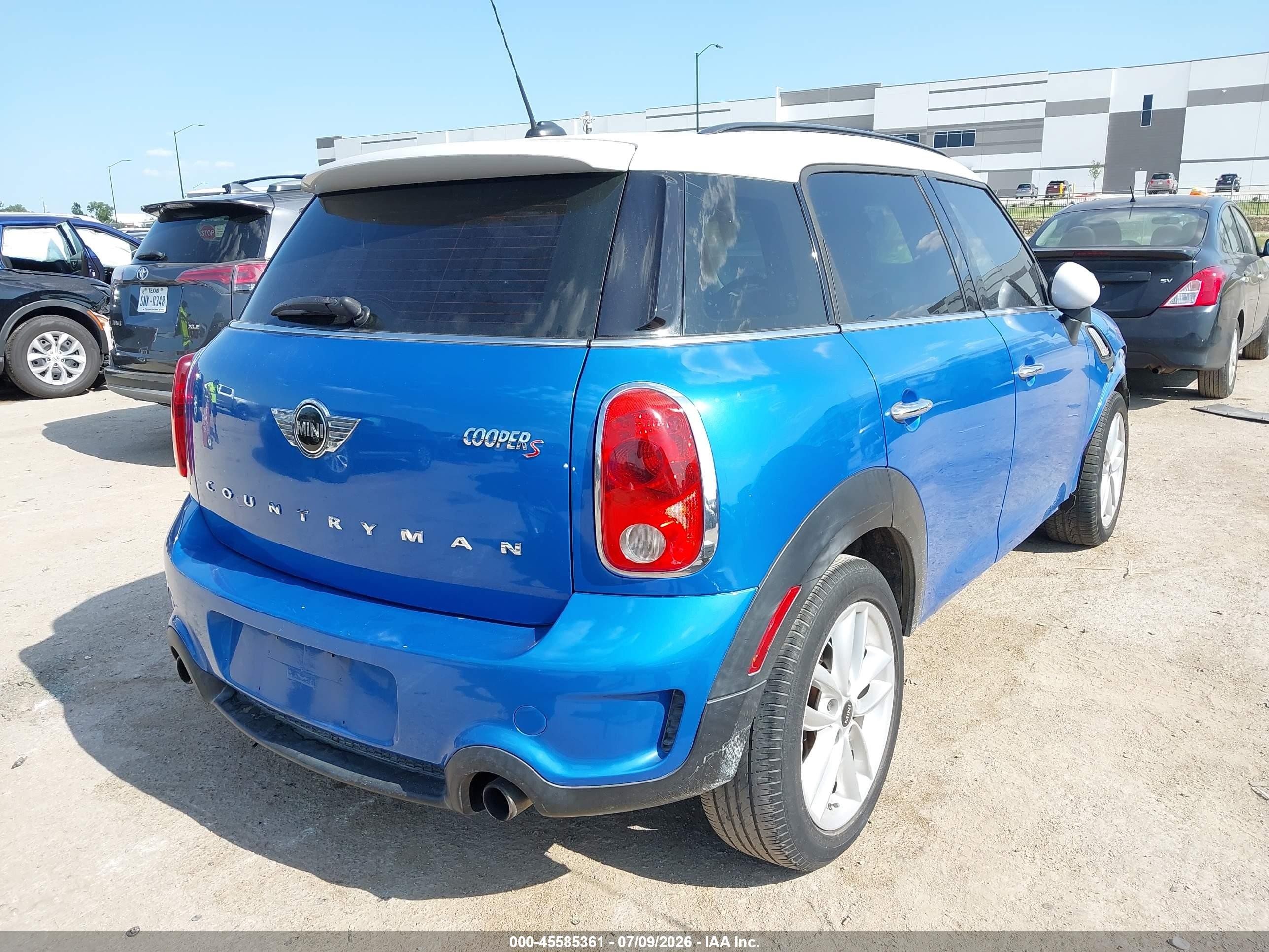 2014 Mini Countryman Cooper S Blue vin: WMWZC3C55EWP25957