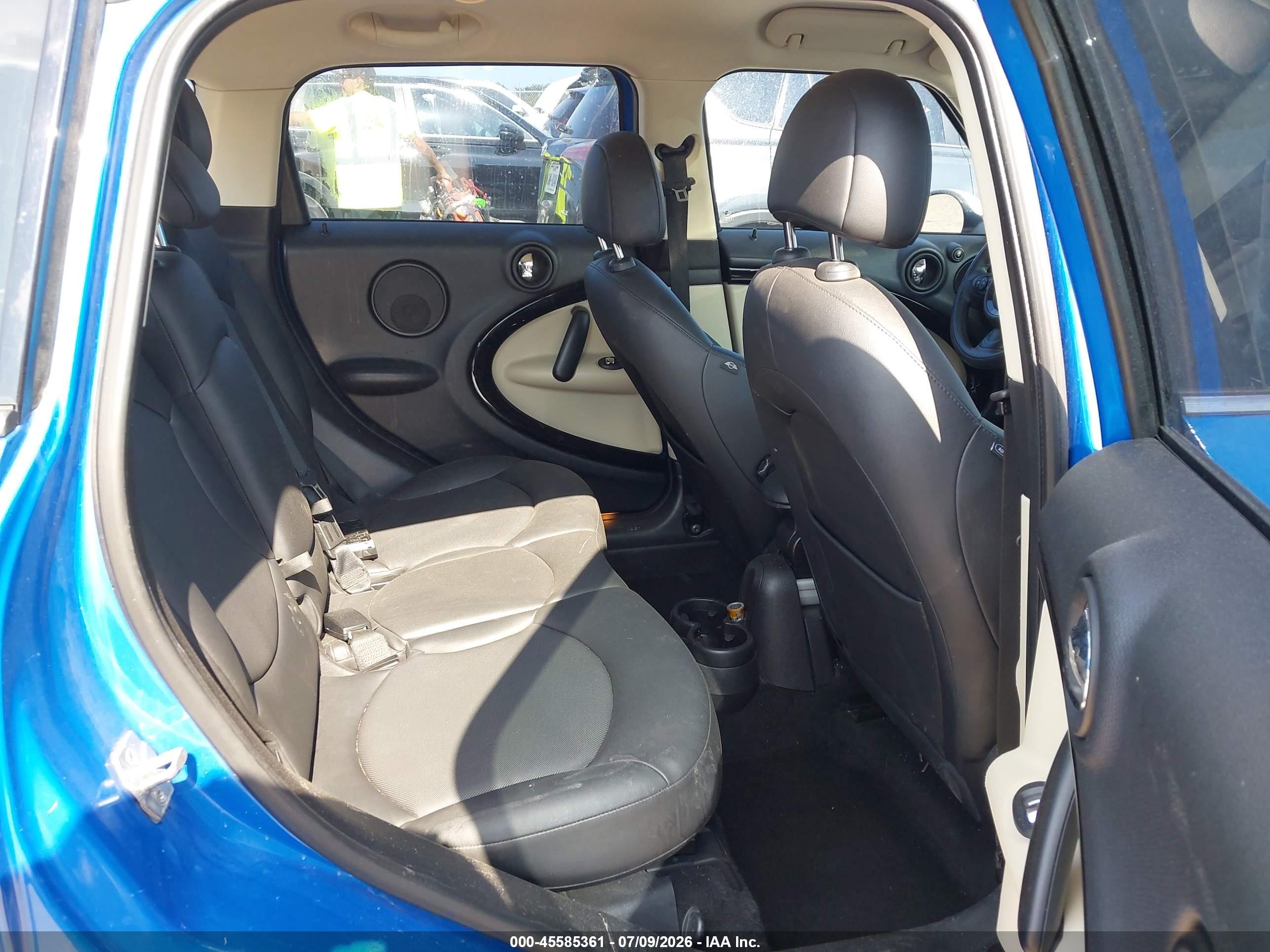 2014 Mini Countryman Cooper S Blue vin: WMWZC3C55EWP25957