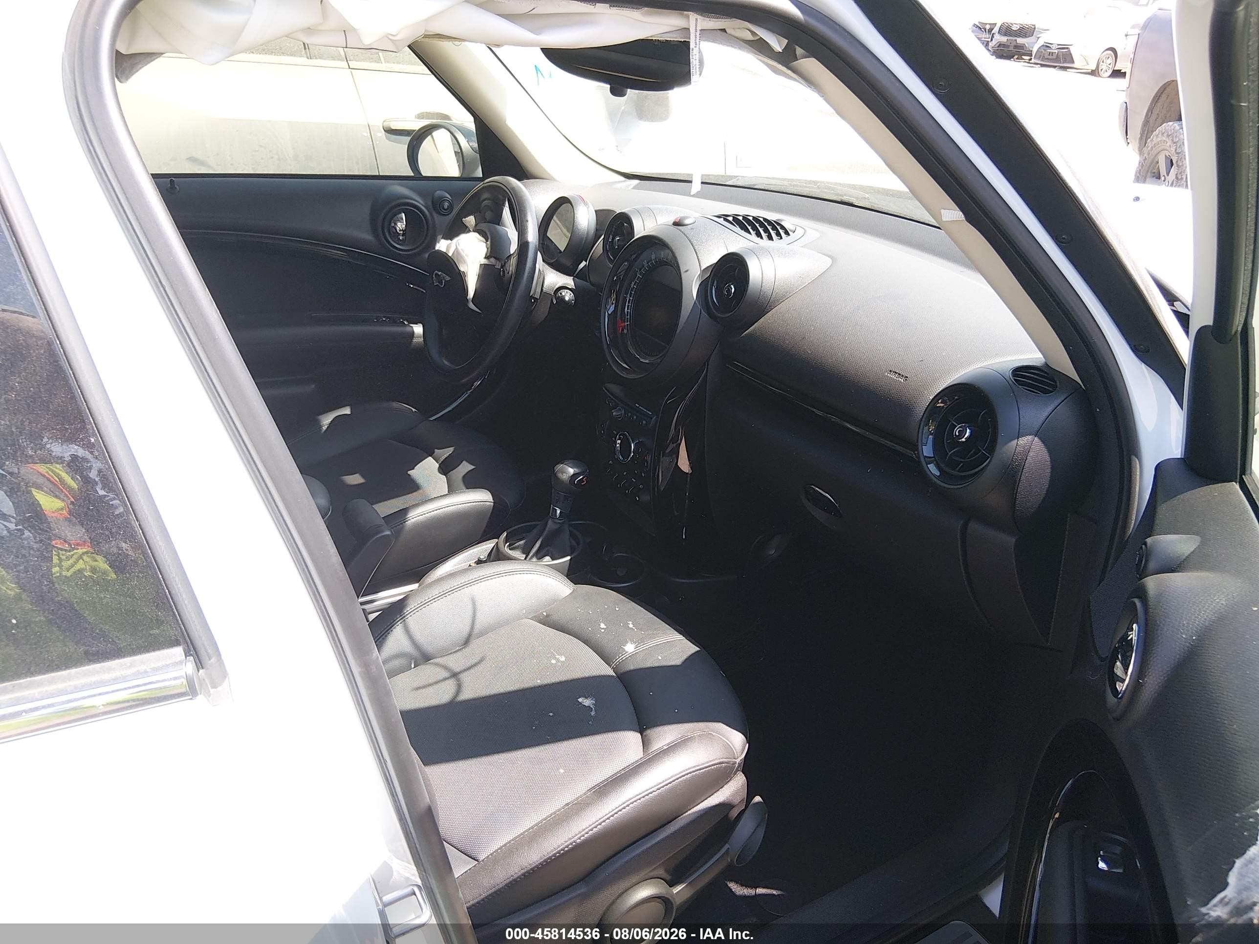 2015 Mini Countryman Cooper S White vin: WMWZC3C55FWT06654