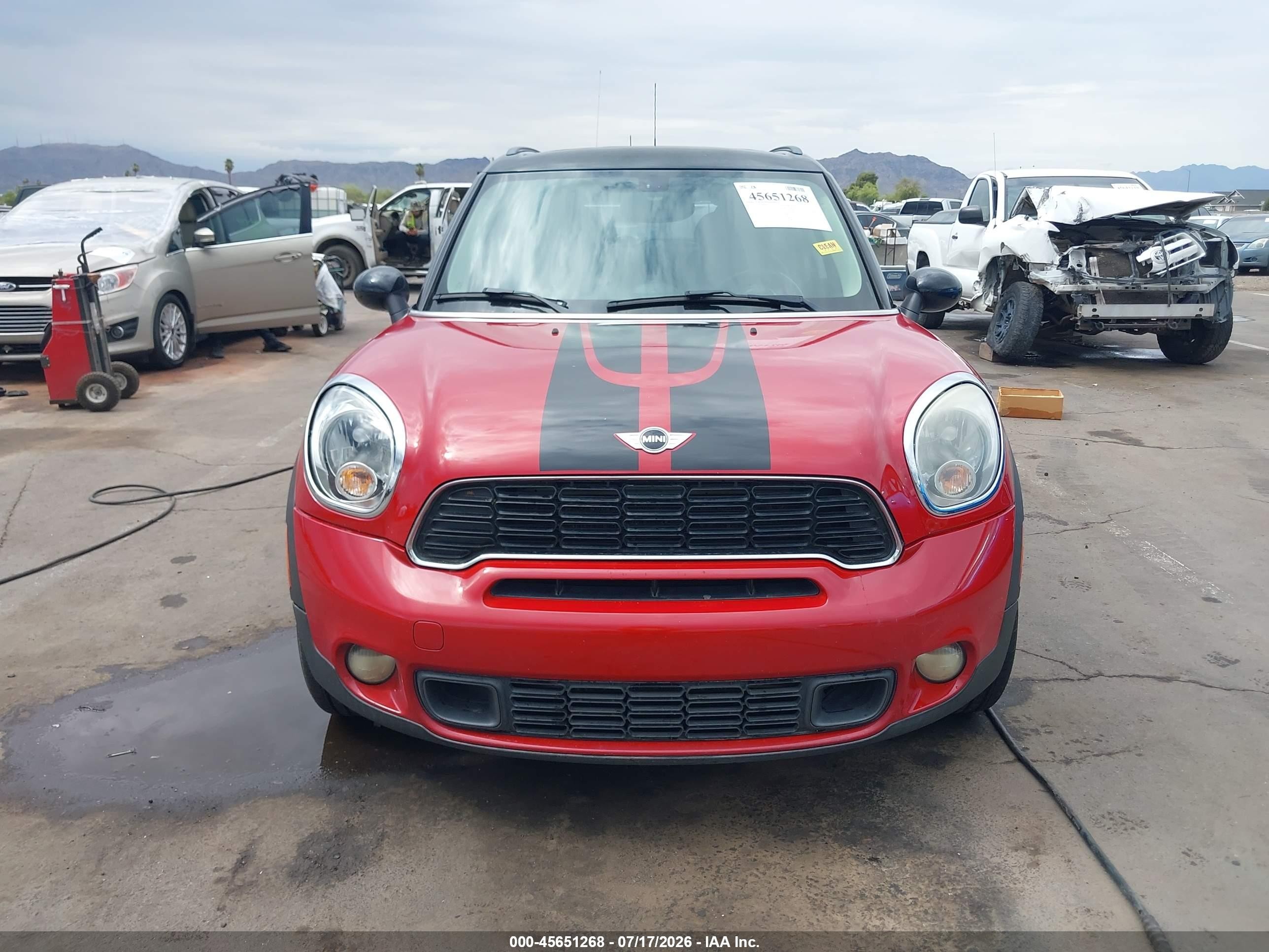 2013 Mini Countryman Cooper S Red vin: WMWZC3C56DWP21544