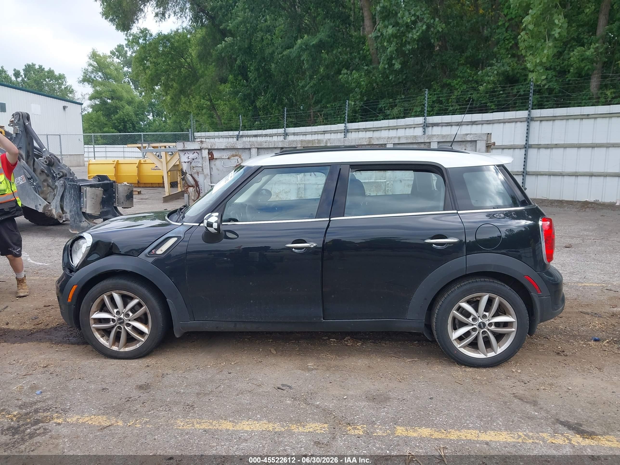 2013 Mini Countryman Cooper S Black vin: WMWZC3C56DWP23939