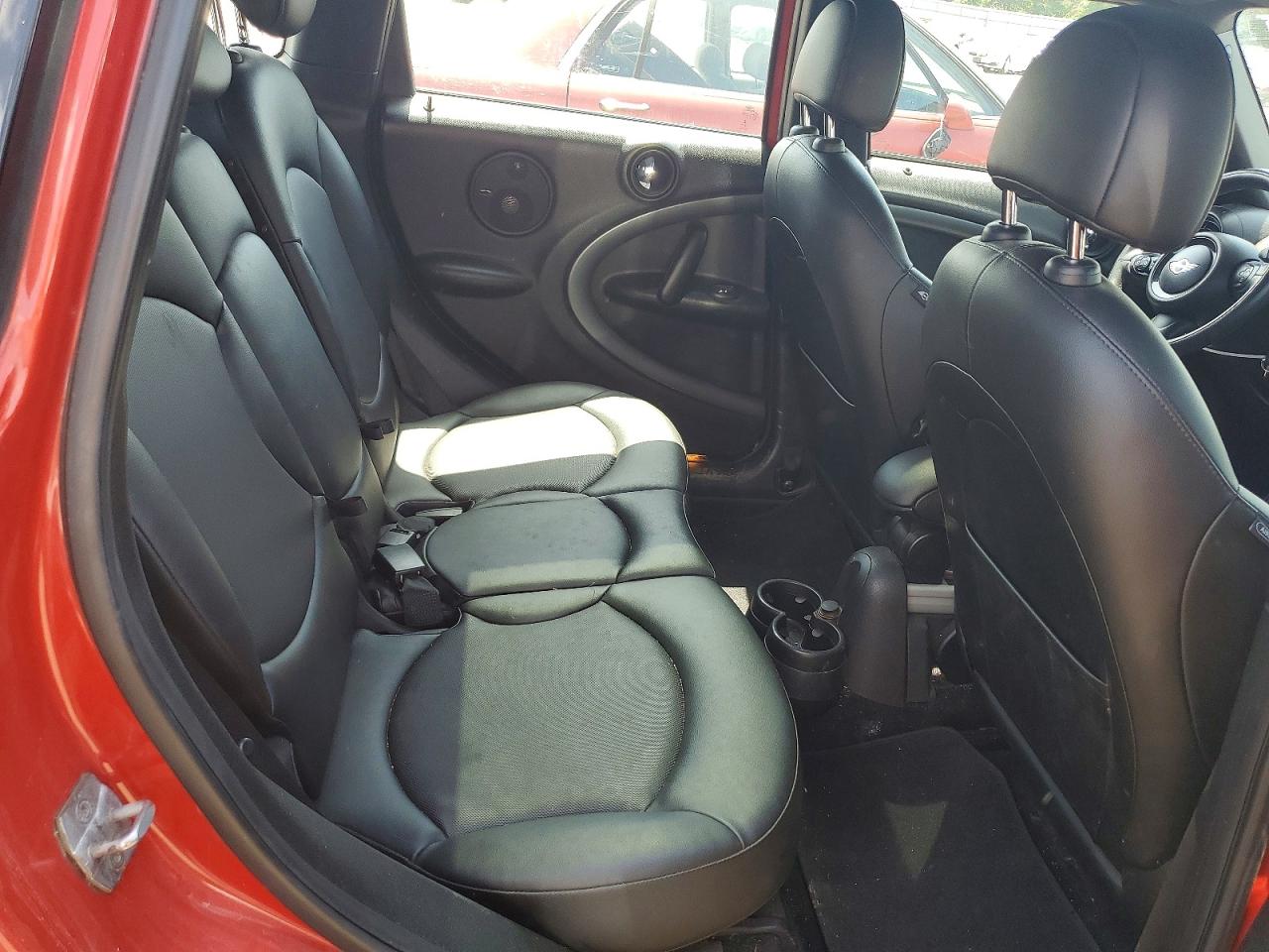 2014 Mini Cooper S Countryman Red vin: WMWZC3C56EWT00828