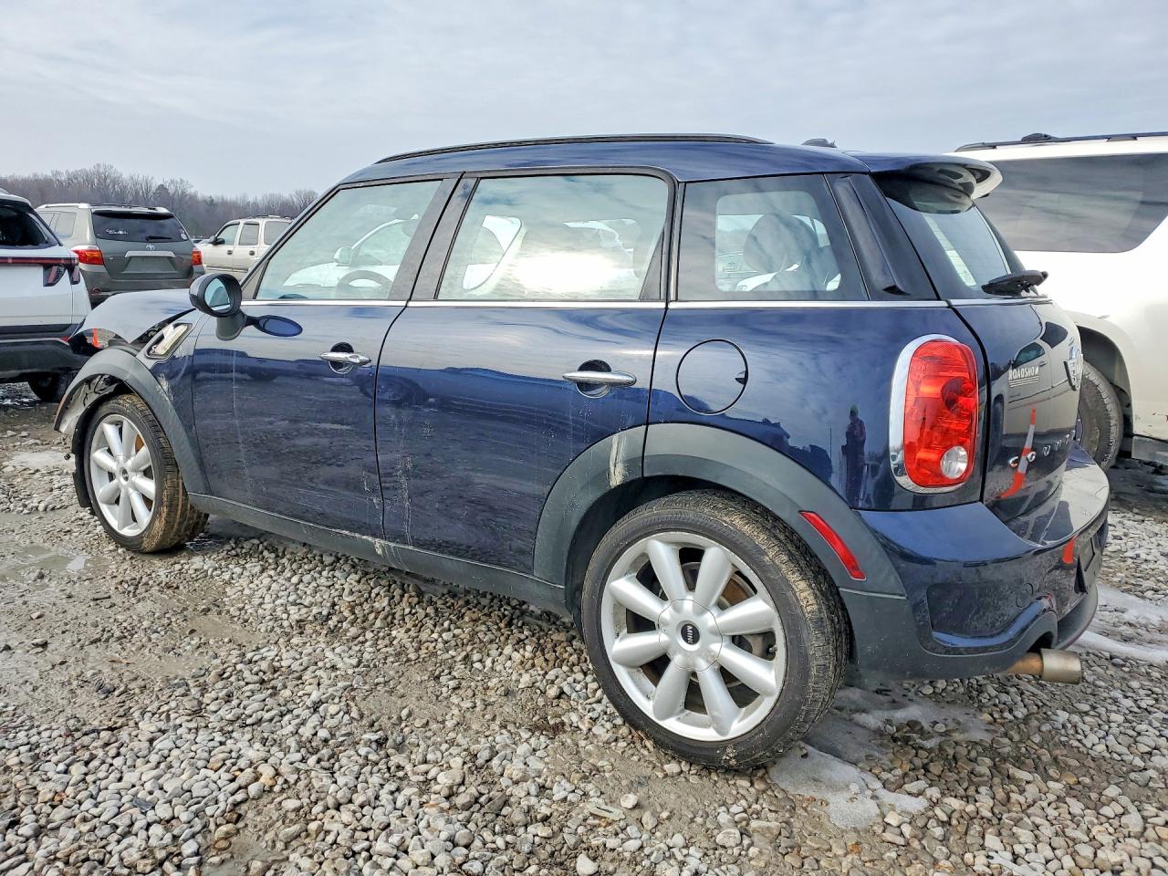 2015 Mini Cooper S Countryman Blue vin: WMWZC3C56FWT01818