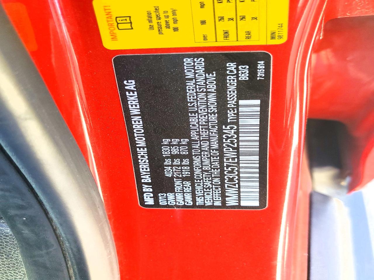 2014 Mini Cooper S Countryman Red vin: WMWZC3C57EWP25345