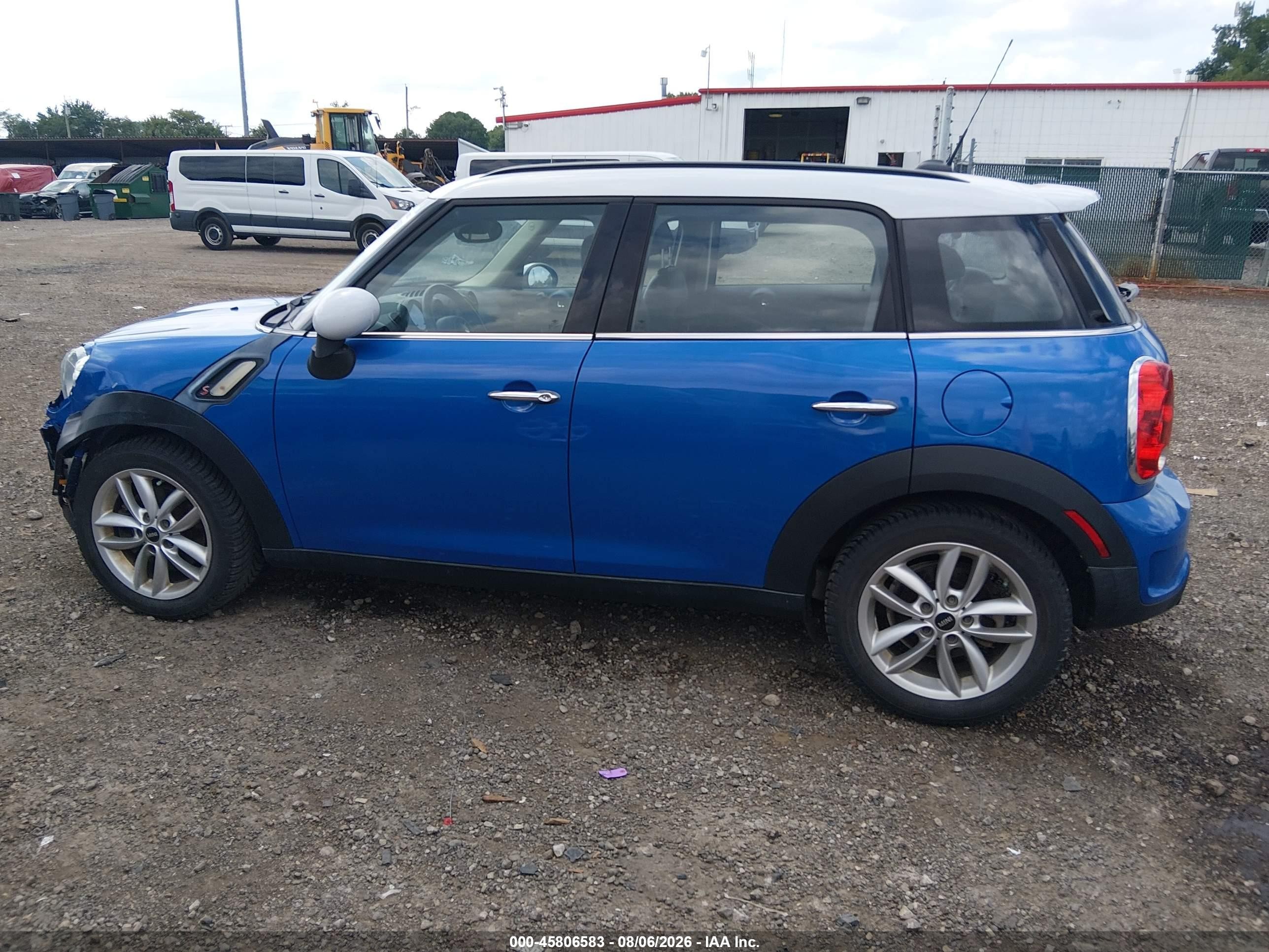 2014 Mini Countryman Cooper S Blue vin: WMWZC3C57EWP27421