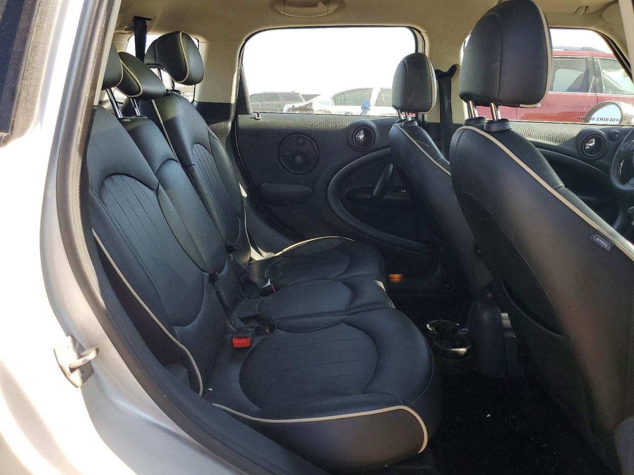 2014 Mini Cooper S Countryman Silver vin: WMWZC3C57EWP28570