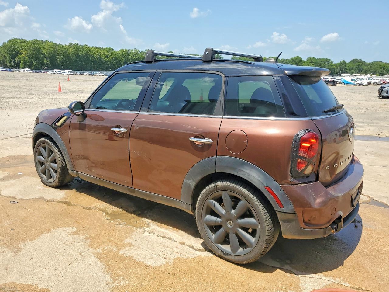 2015 Mini Cooper S Countryman Brown vin: WMWZC3C57FWT01679