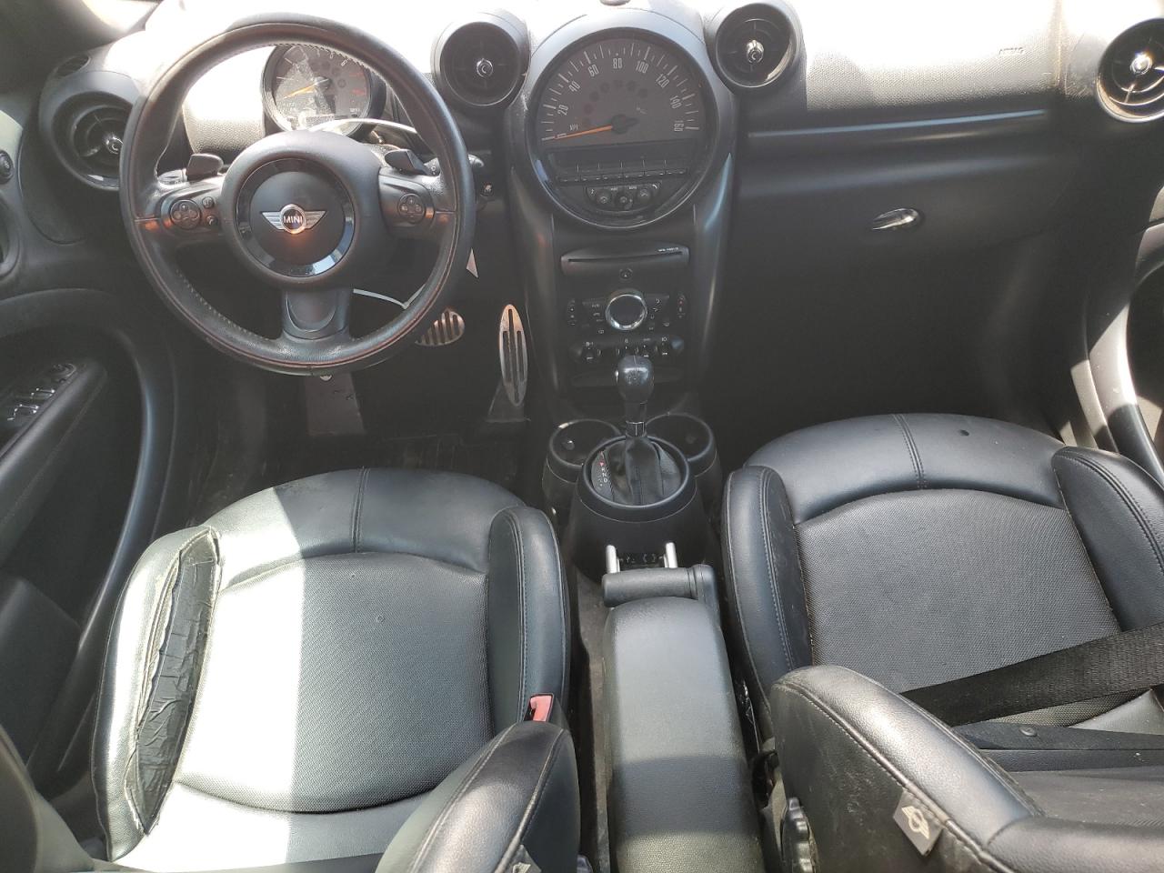 2015 Mini Cooper S Countryman Brown vin: WMWZC3C57FWT01679 Damage: Left Front Seat, Worn, Replacement Required