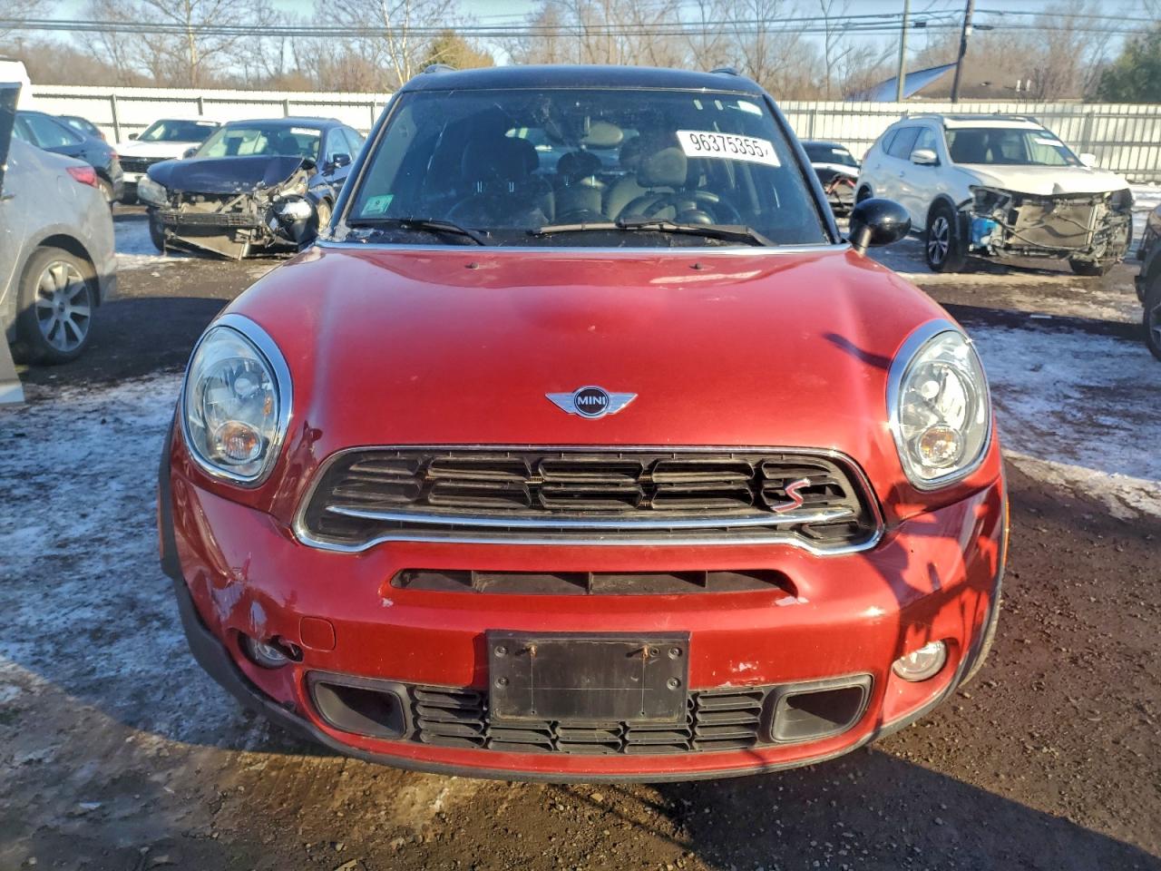 2015 Mini Cooper S Countryman Red vin: WMWZC3C57FWT03643
