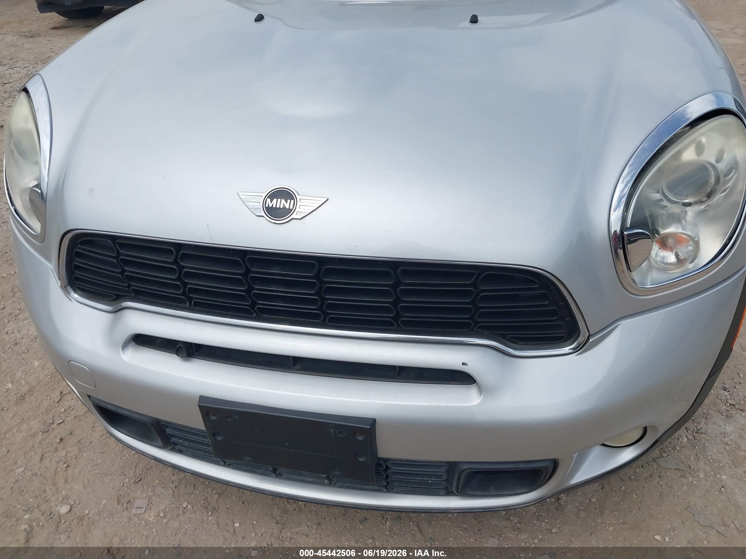 2012 Mini Cooper Countryman S Серебряный vin: WMWZC3C58CWL83823