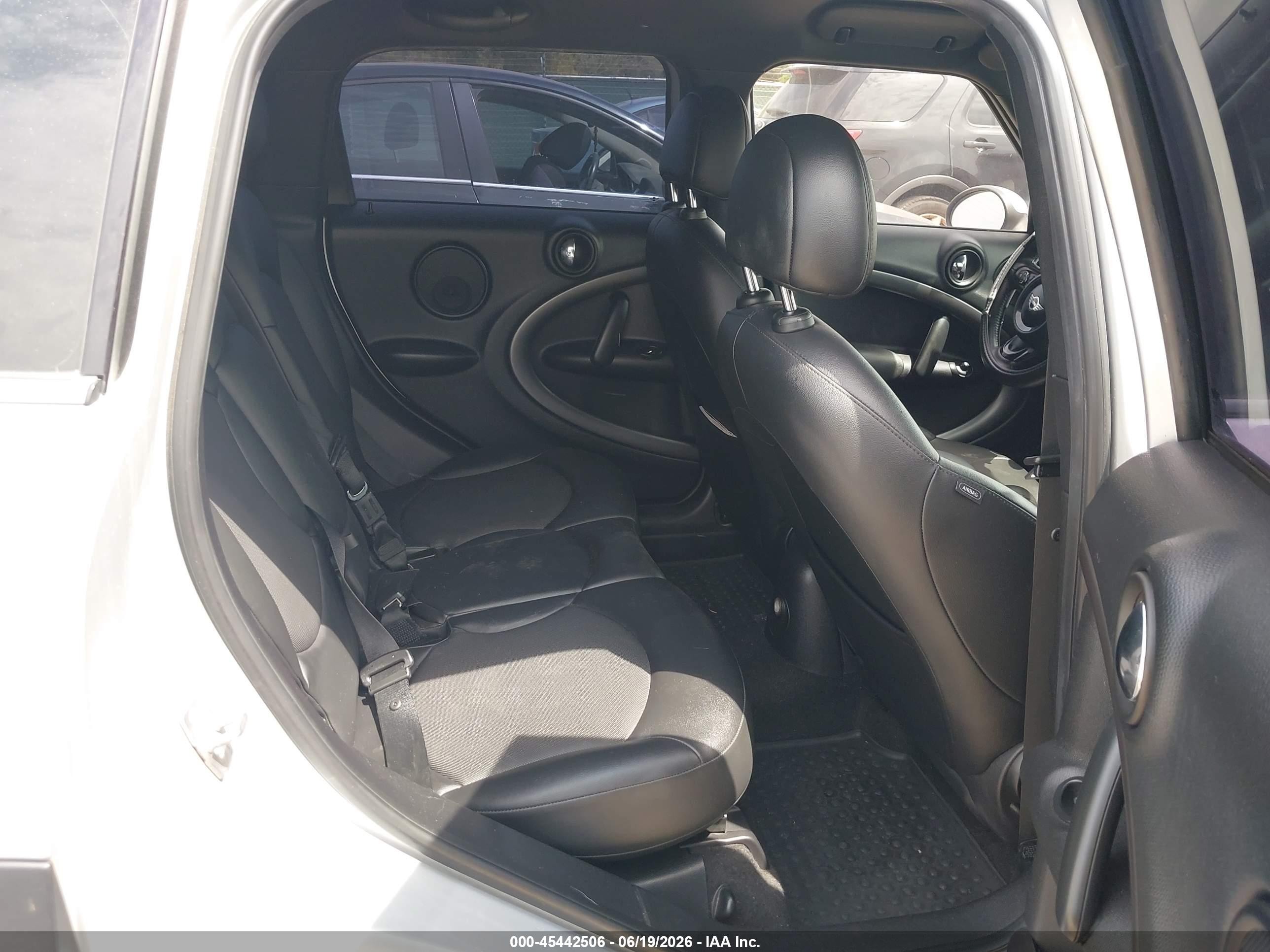 2012 Mini Cooper Countryman S Серебряный vin: WMWZC3C58CWL83823