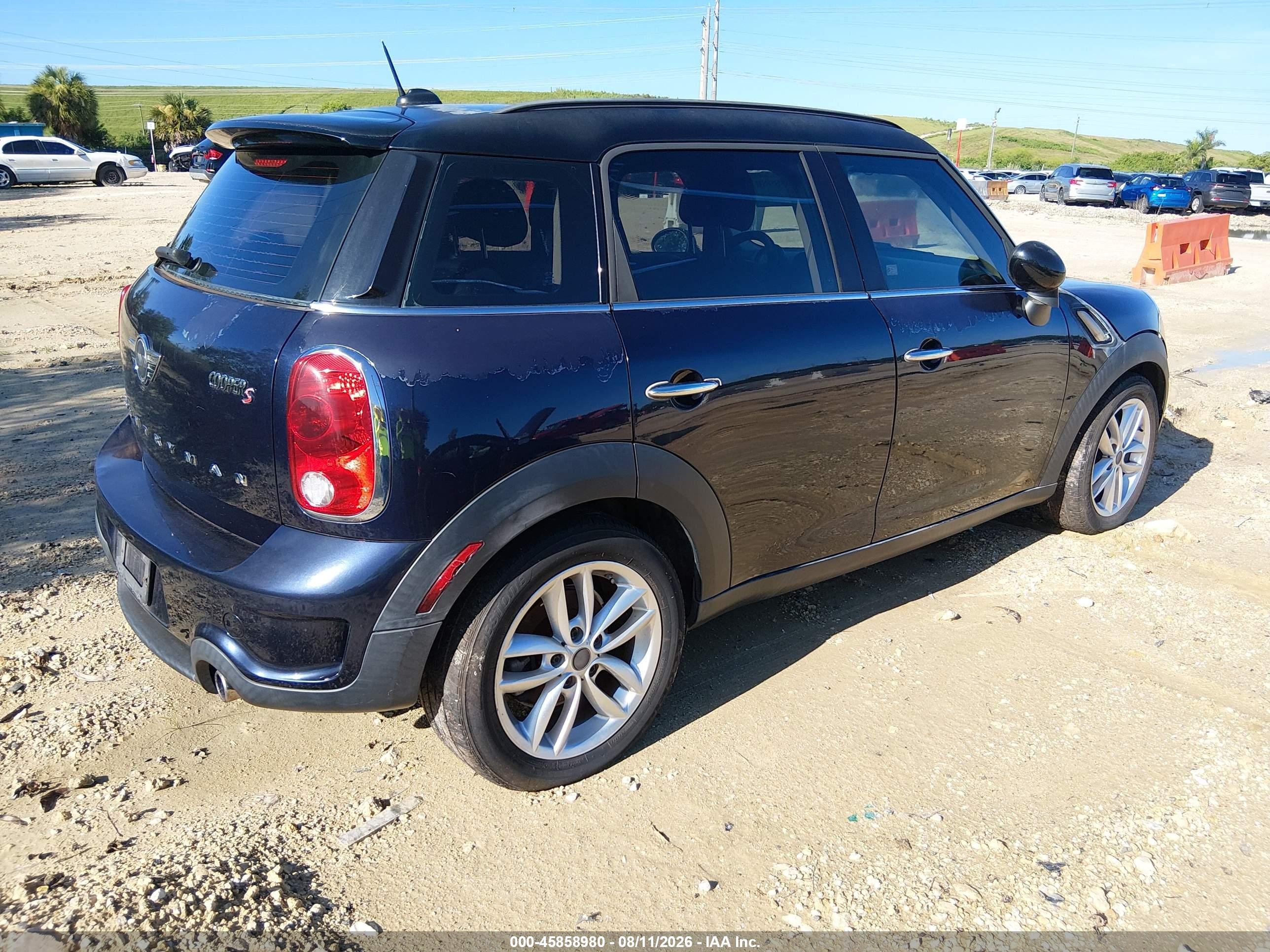 2013 Mini Countryman Cooper S Blue vin: WMWZC3C58DWP22940