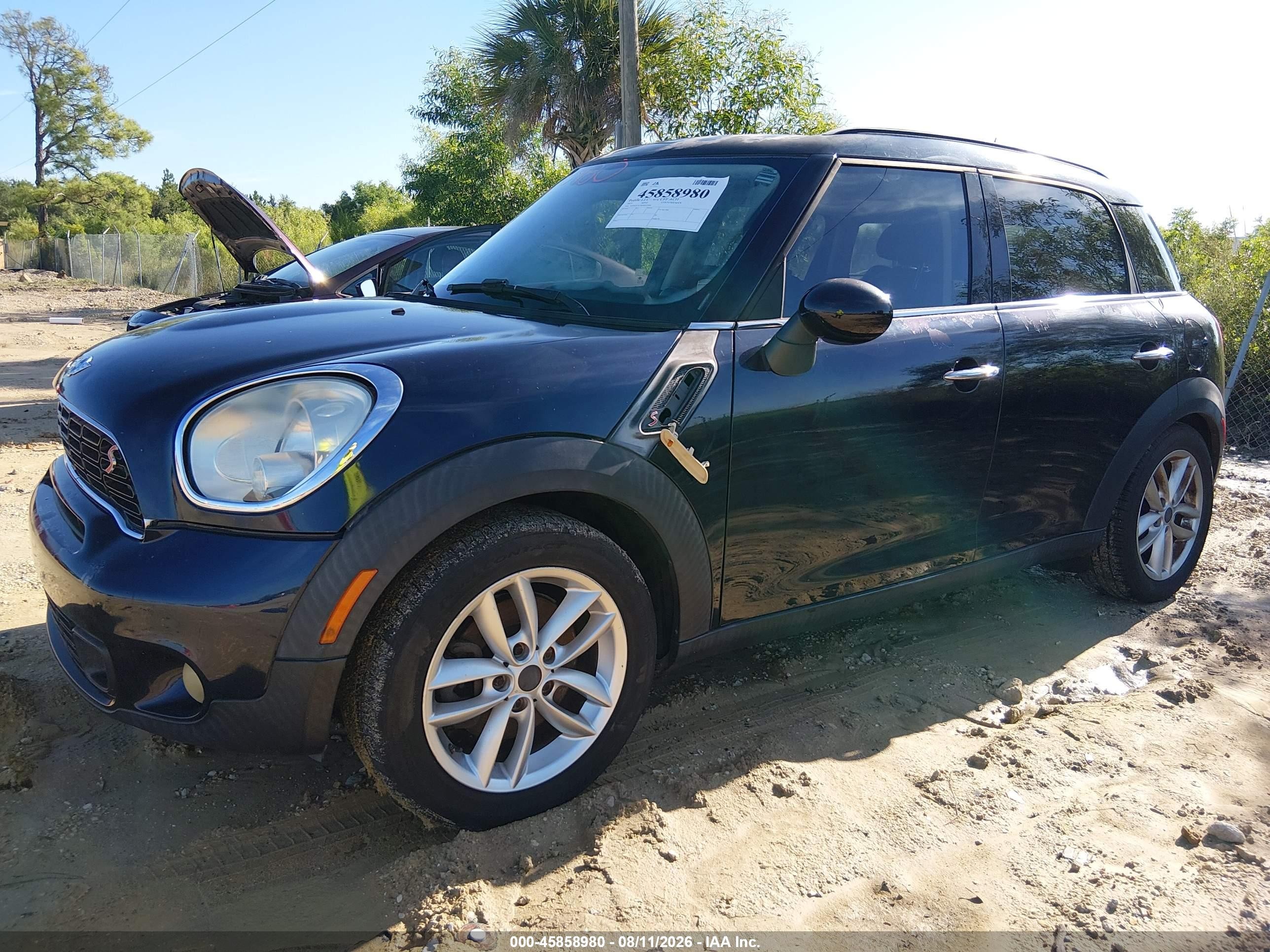 2013 Mini Countryman Cooper S Blue vin: WMWZC3C58DWP22940