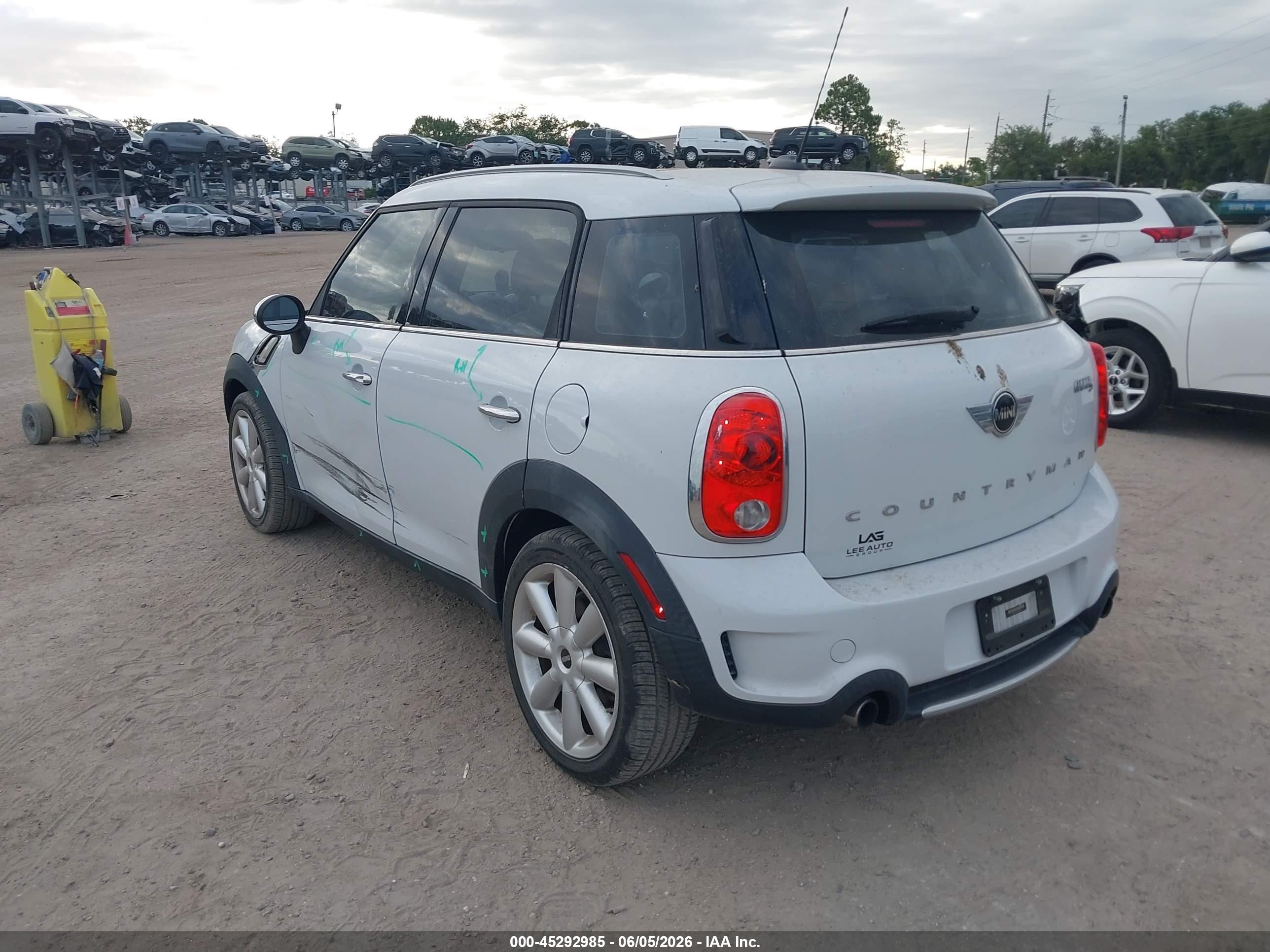 2014 Mini Countryman Cooper S Белый vin: WMWZC3C58EWT00555