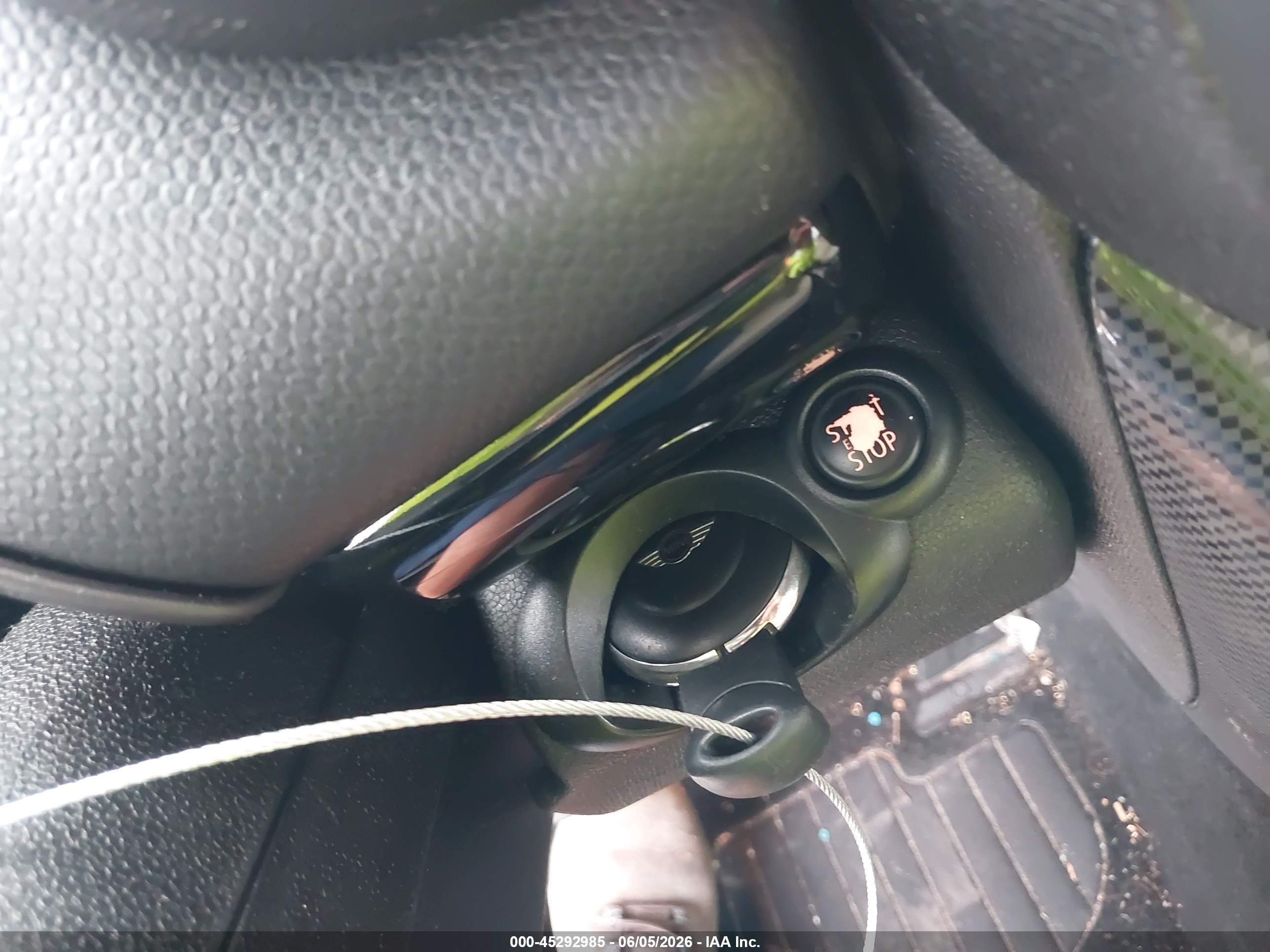 2014 Mini Countryman Cooper S Белый vin: WMWZC3C58EWT00555