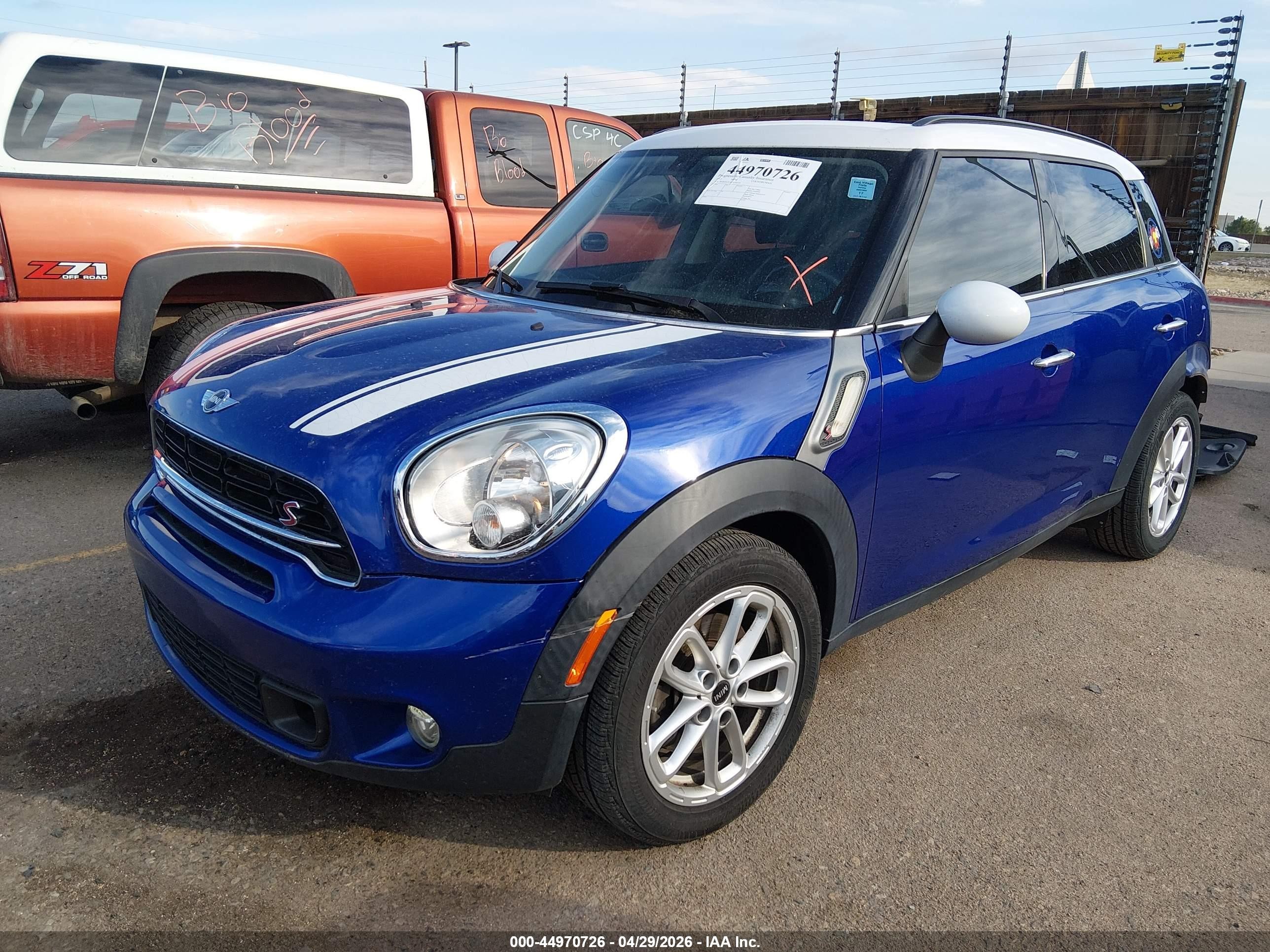 2015 Mini Countryman Cooper S Blue vin: WMWZC3C58FWT02534
