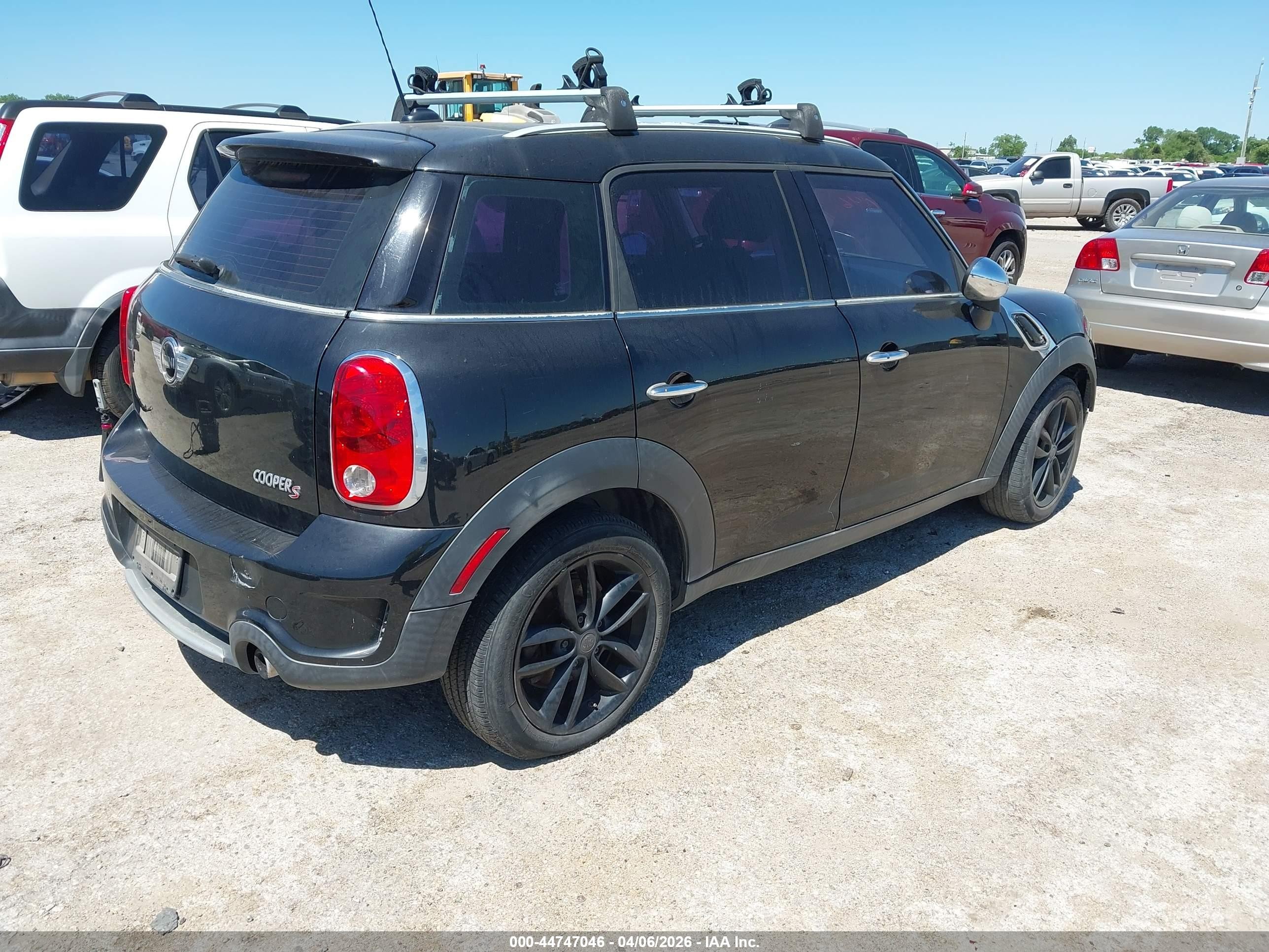 2011 Mini Cooper S Countryman   Черный vin: WMWZC3C59BWH98392