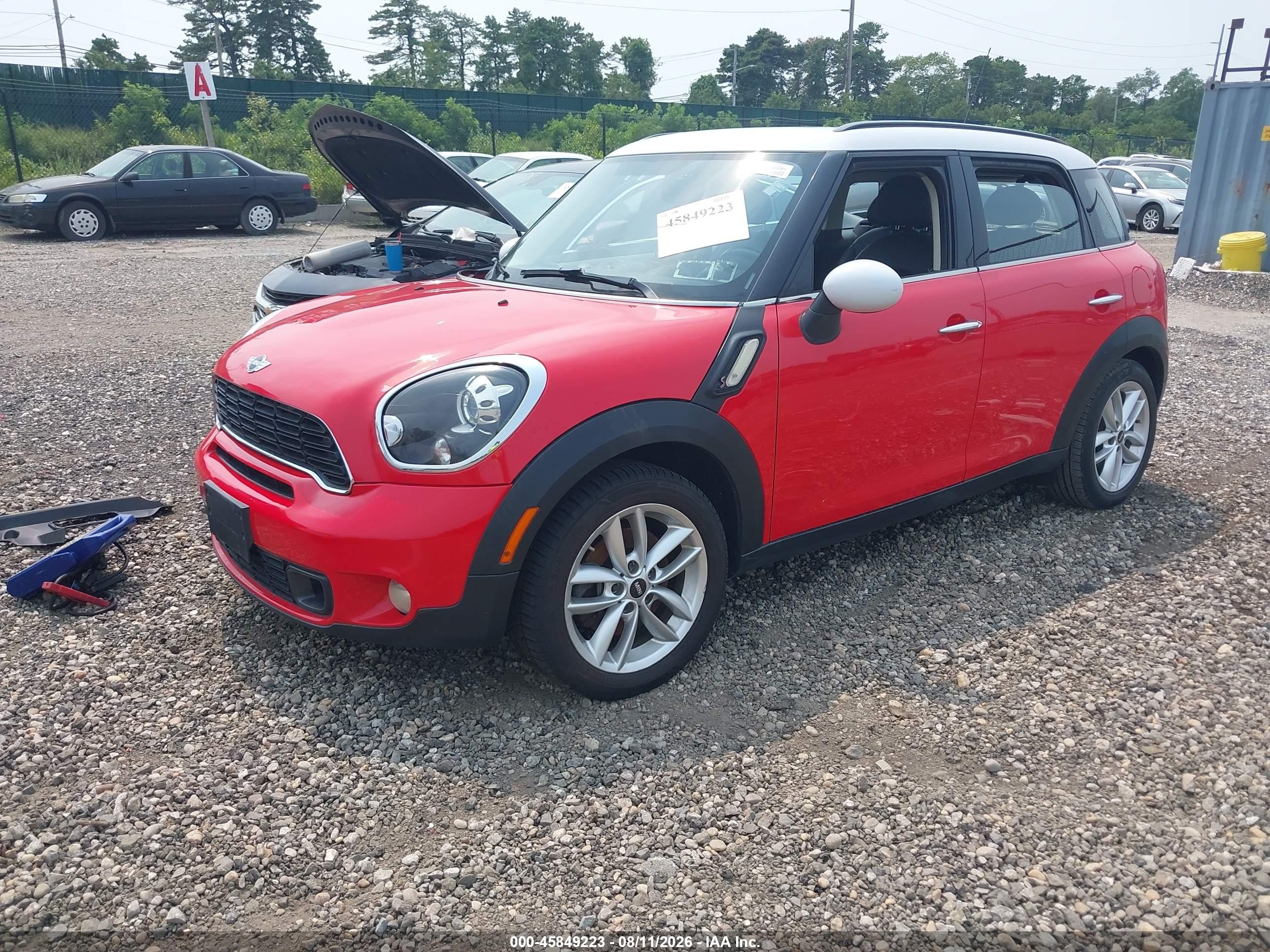 2012 Mini Cooper S Countryman   Red vin: WMWZC3C59CWL86715