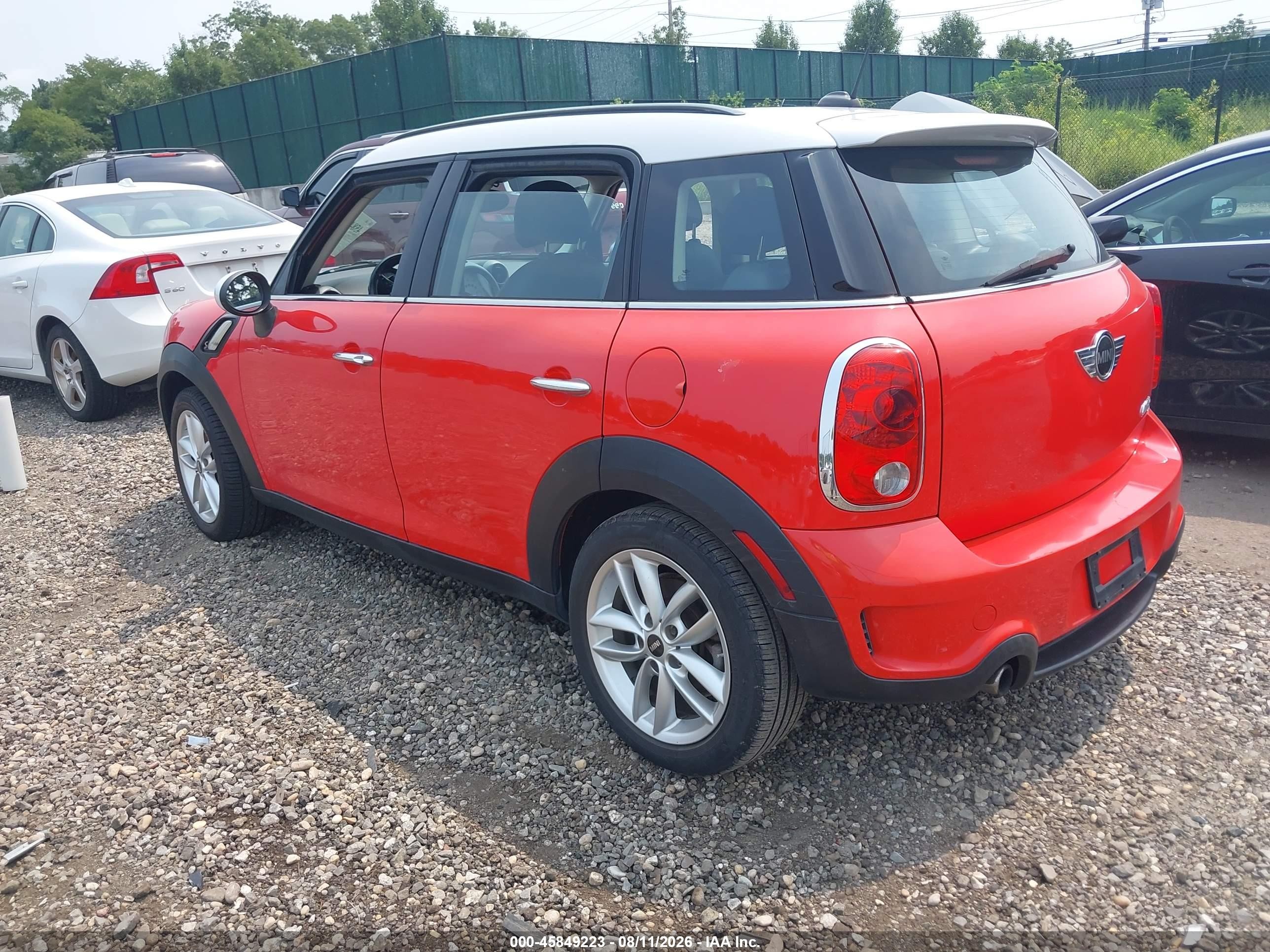 2012 Mini Cooper S Countryman   Red vin: WMWZC3C59CWL86715