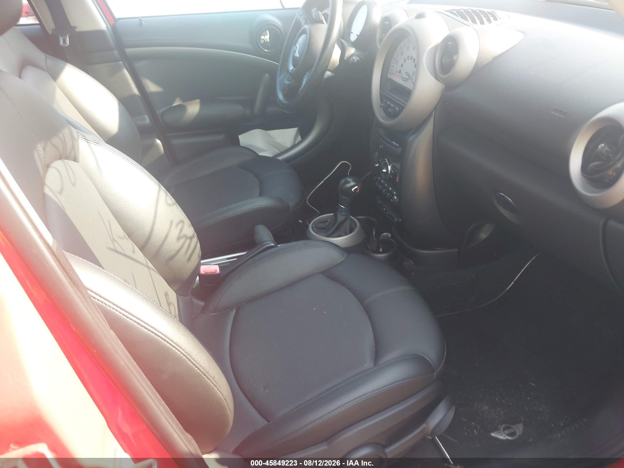 2012 Mini Cooper S Countryman   Red vin: WMWZC3C59CWL86715