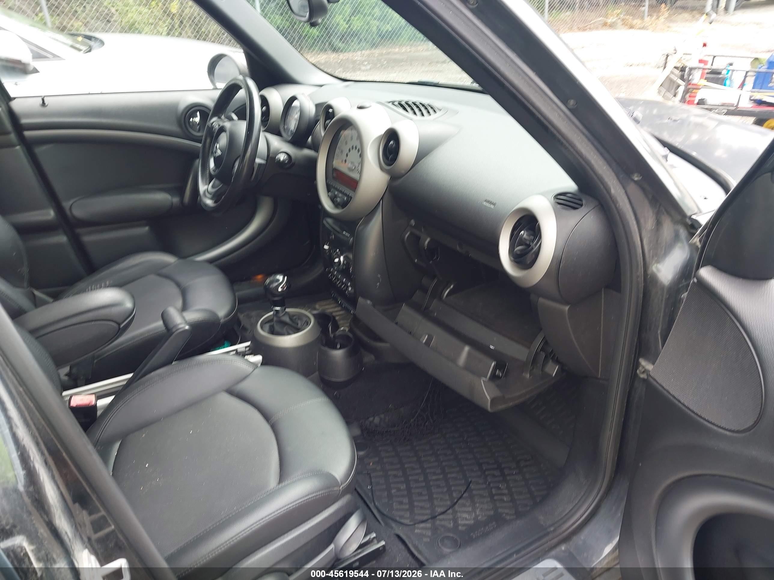 2012 Mini Cooper S Countryman   Black vin: WMWZC3C59CWP20127