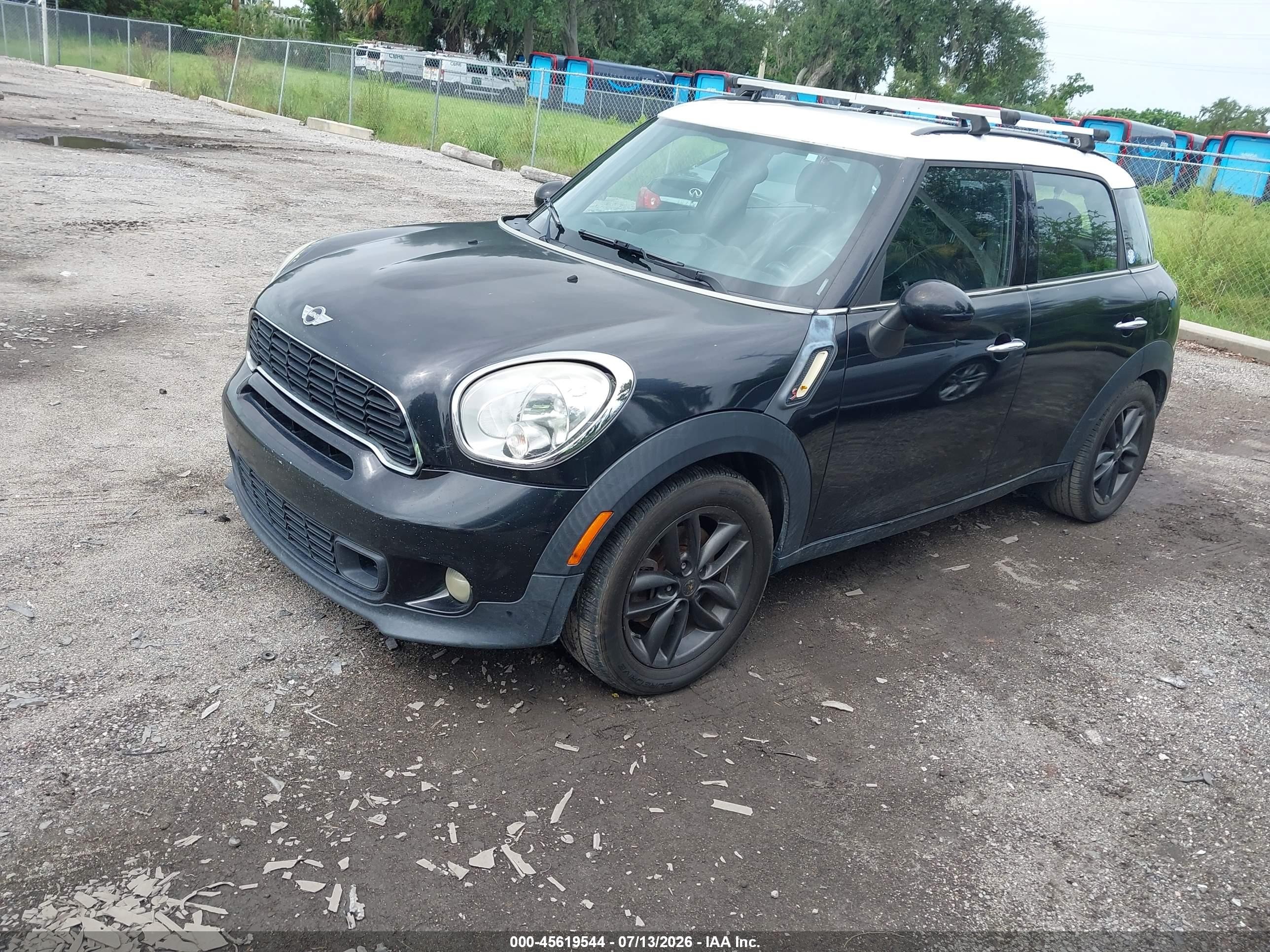 2012 Mini Cooper S Countryman   Black vin: WMWZC3C59CWP20127