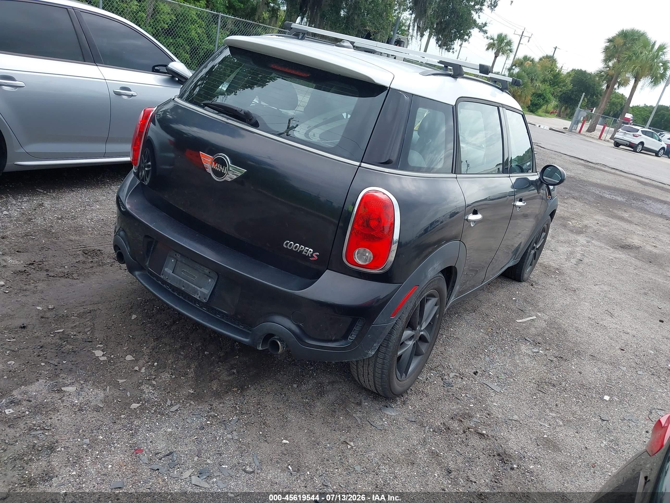 2012 Mini Cooper S Countryman   Black vin: WMWZC3C59CWP20127