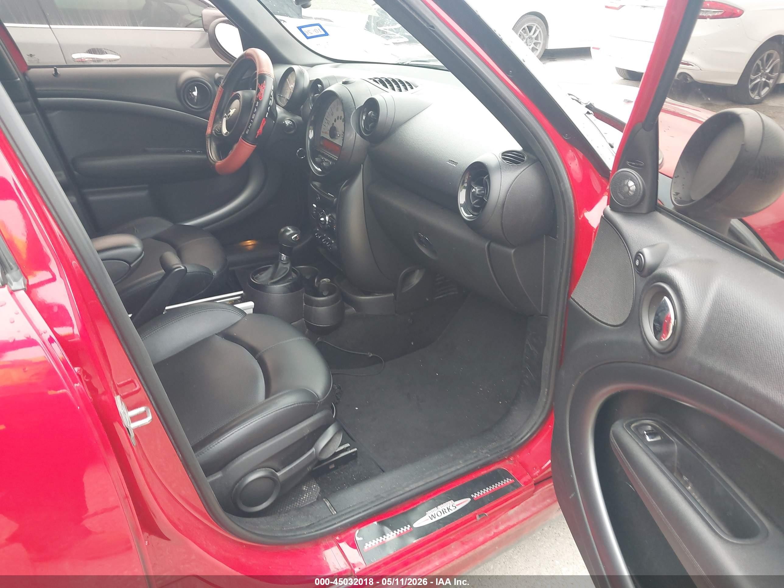 2014 Mini Countryman Cooper S Red vin: WMWZC3C59EWP29672