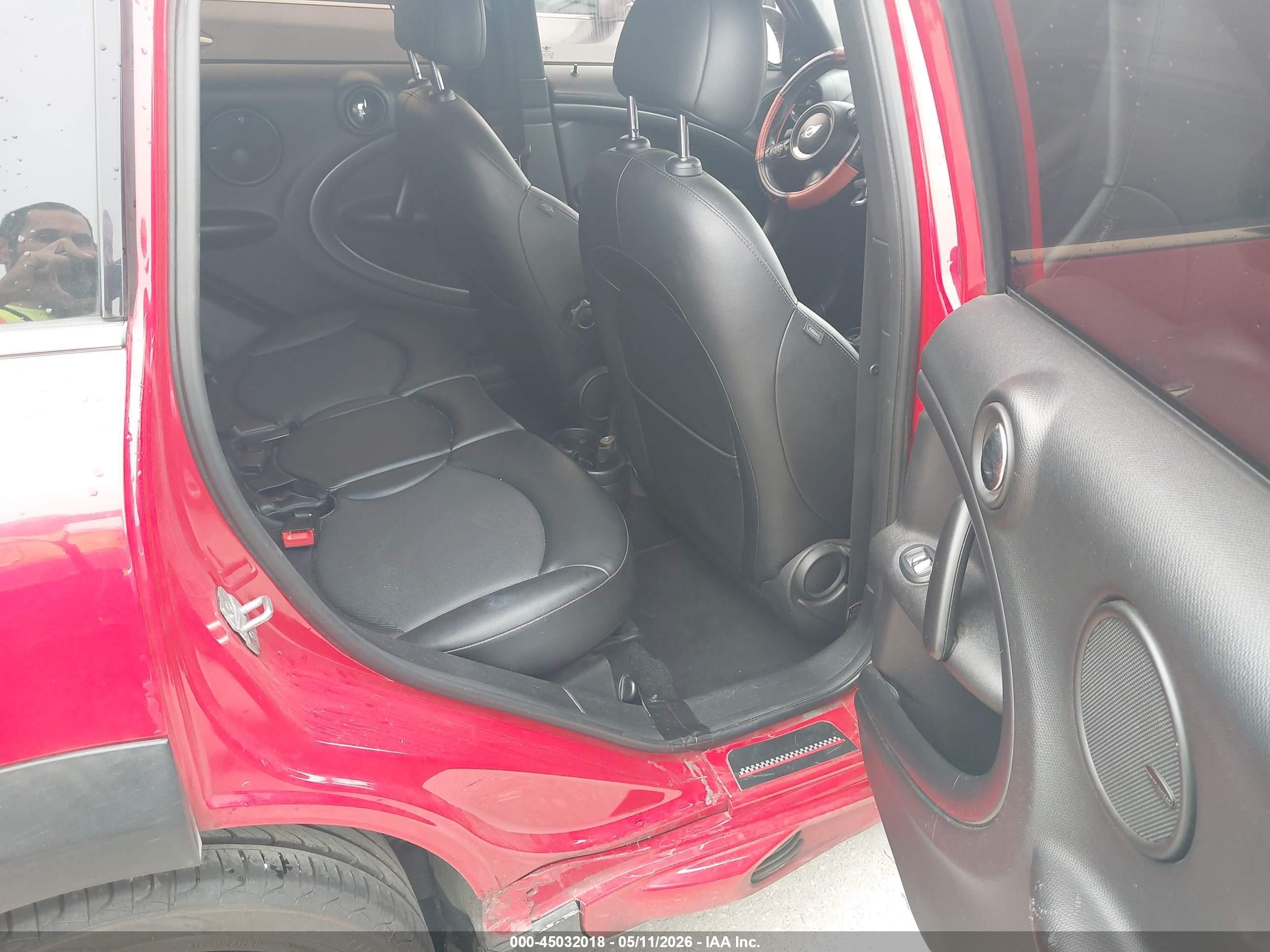 2014 Mini Countryman Cooper S Red vin: WMWZC3C59EWP29672