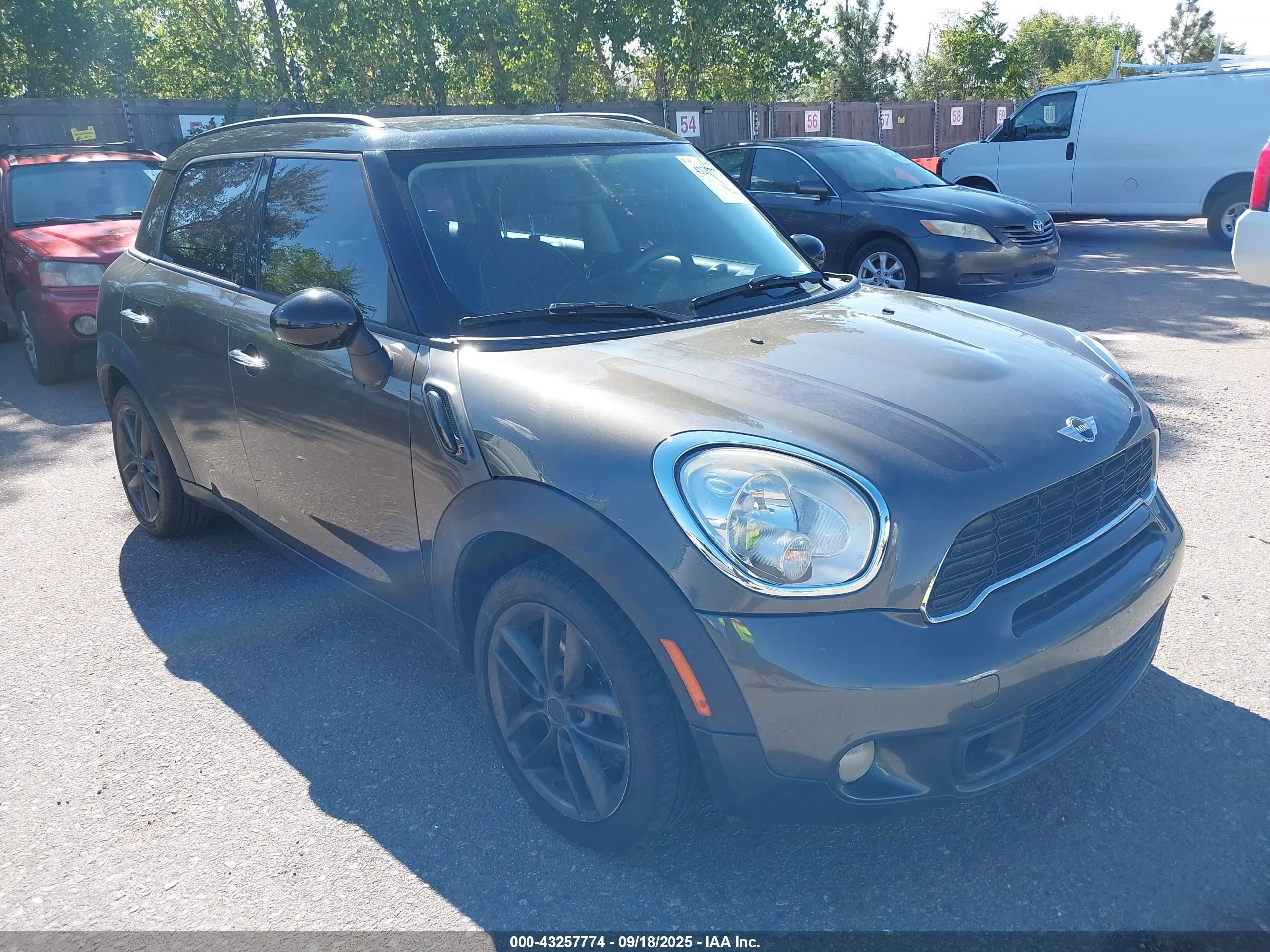 2011 Mini Cooper S Countryman   Gray vin: WMWZC3C5XBWL79481
