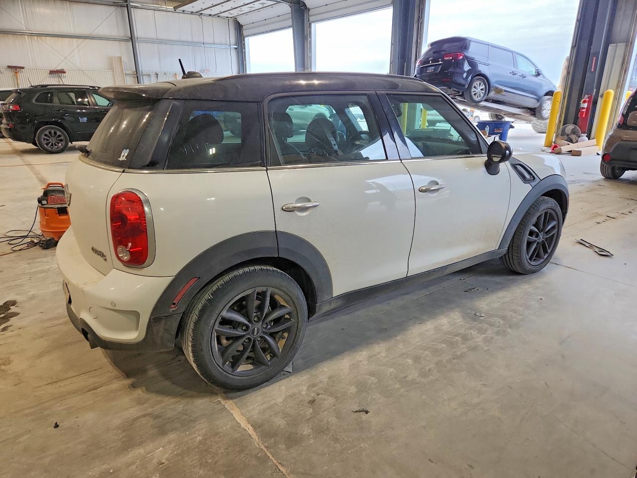 2012 Mini Cooper S Countryman Белый vin: WMWZC3C5XCWL82916