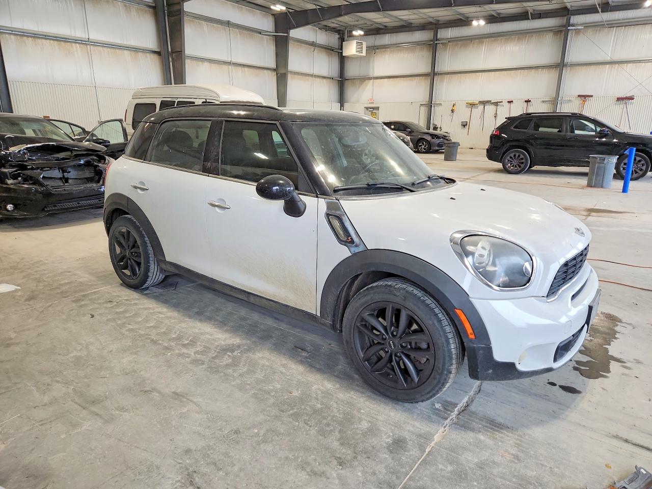 2012 Mini Cooper S Countryman Белый vin: WMWZC3C5XCWL82916