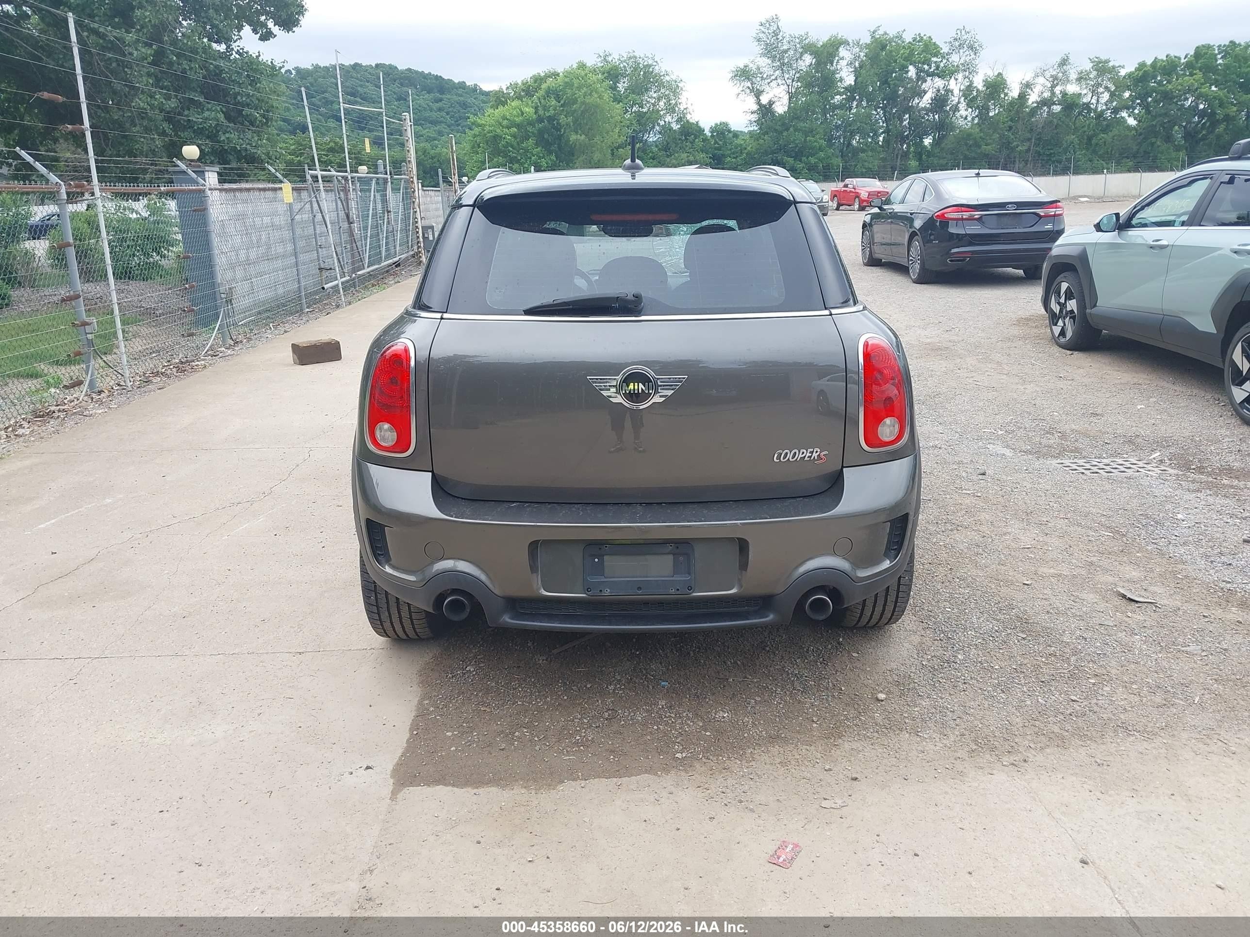 2012 Mini Cooper S Countryman   Gray vin: WMWZC3C5XCWL87680