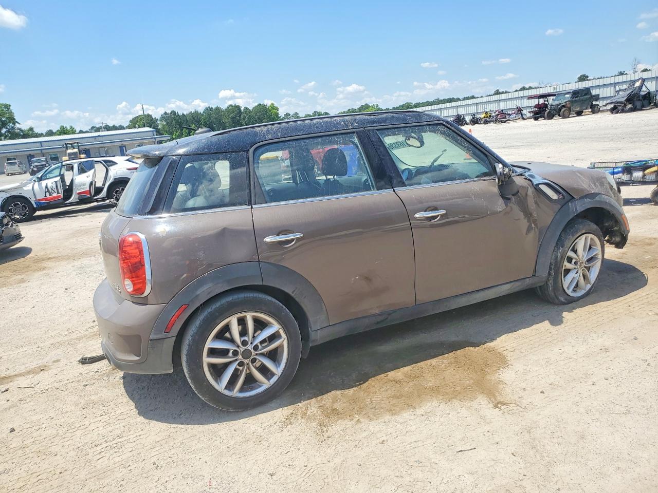 2013 Mini Cooper S Countryman Коричневый vin: WMWZC3C5XDWP22177