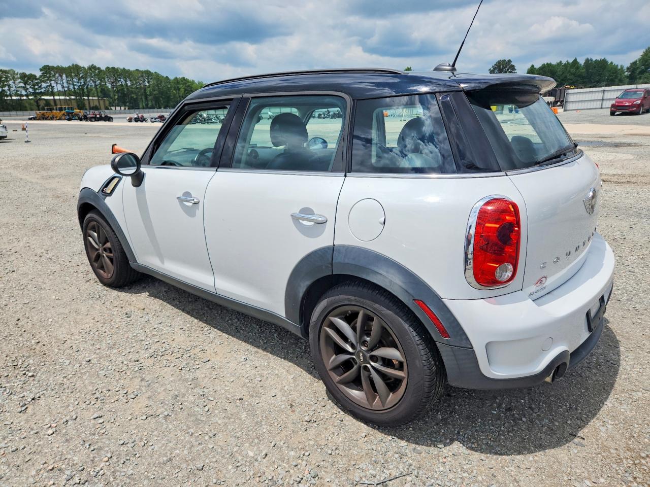 2014 Mini Cooper S Countryman White vin: WMWZC3C5XEWP28899