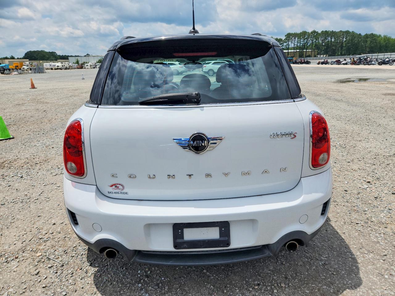 2014 Mini Cooper S Countryman White vin: WMWZC3C5XEWP28899