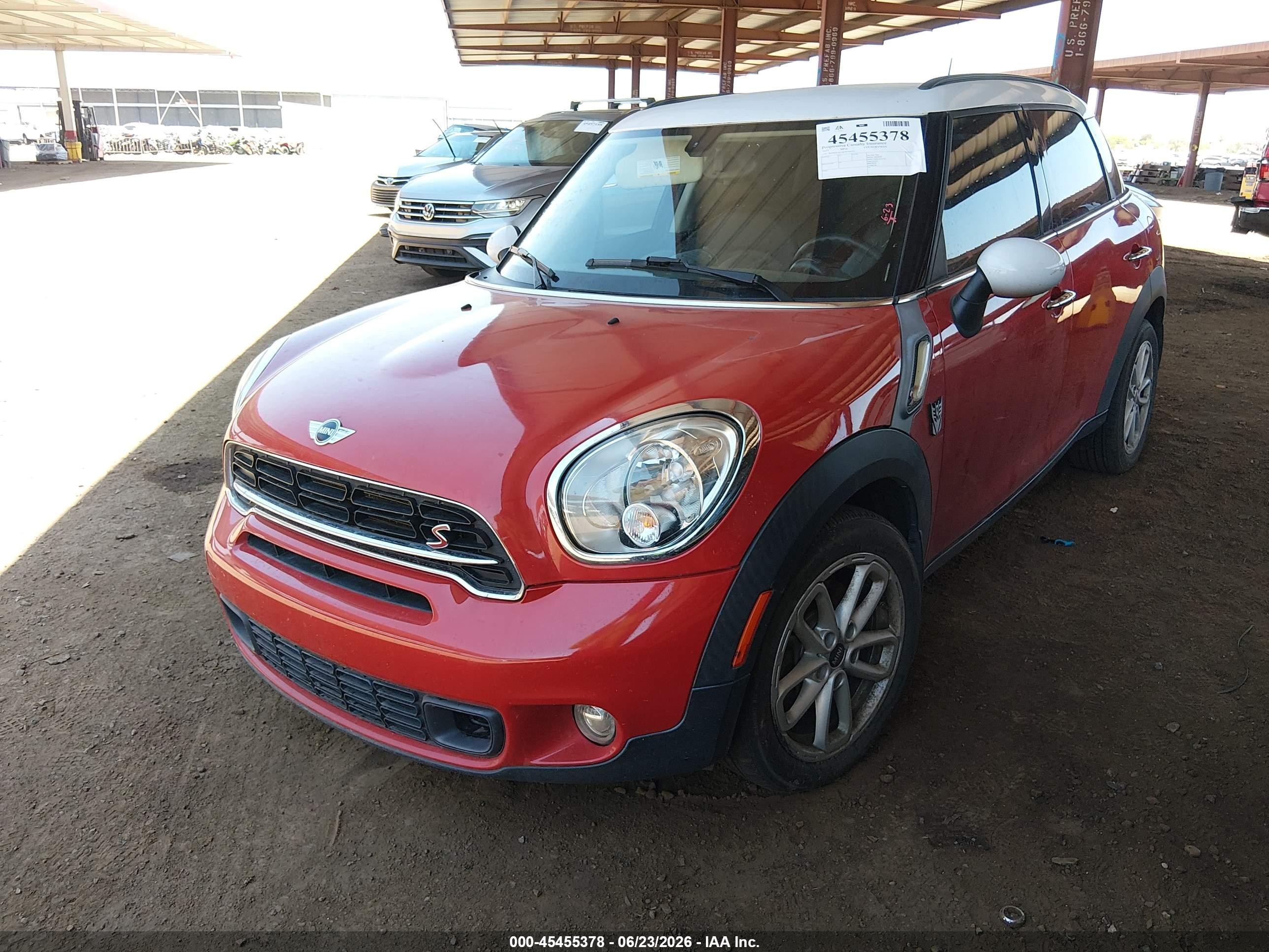 2015 Mini Countryman Cooper S Красный vin: WMWZC3C5XFWT06312
