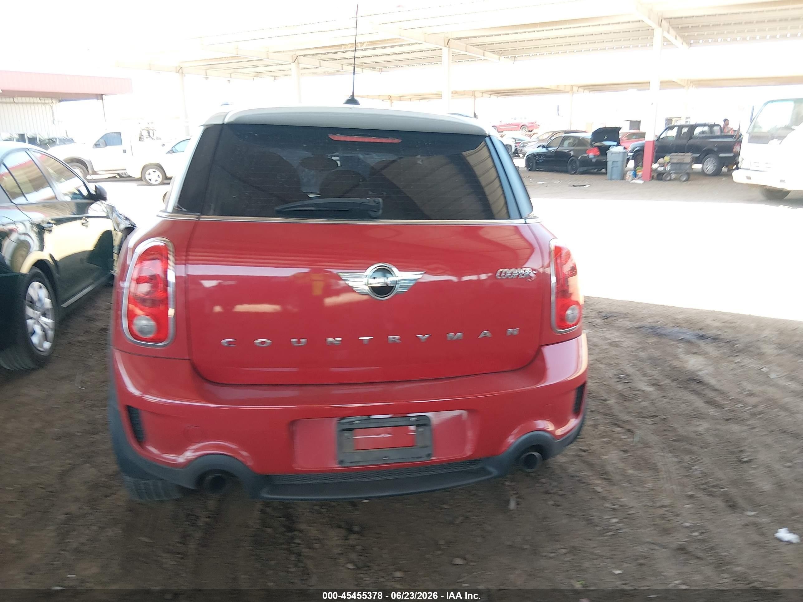2015 Mini Countryman Cooper S Красный vin: WMWZC3C5XFWT06312