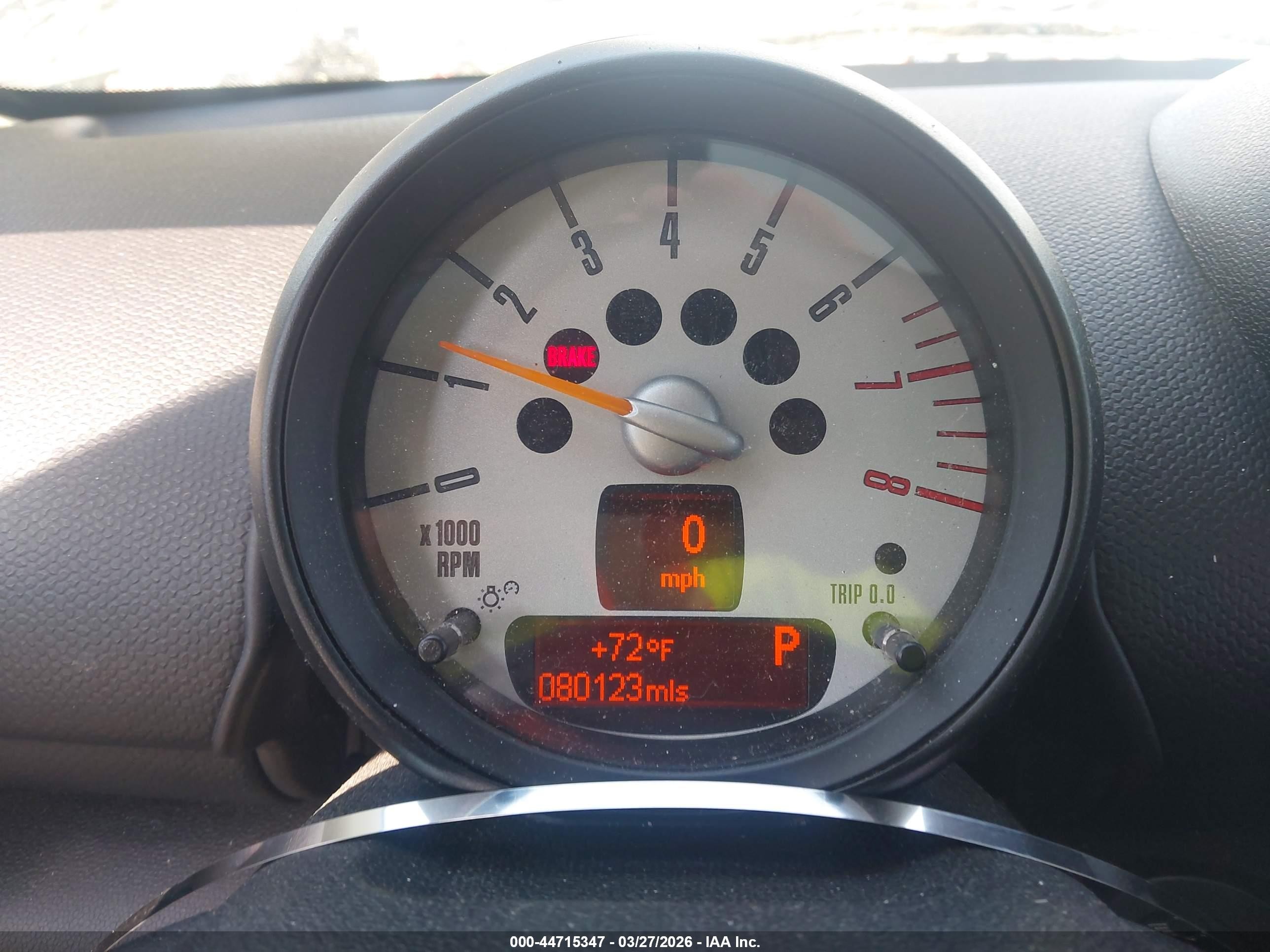 2014 Mini Countryman Cooper S White vin: WMWZC5C50EWP36974