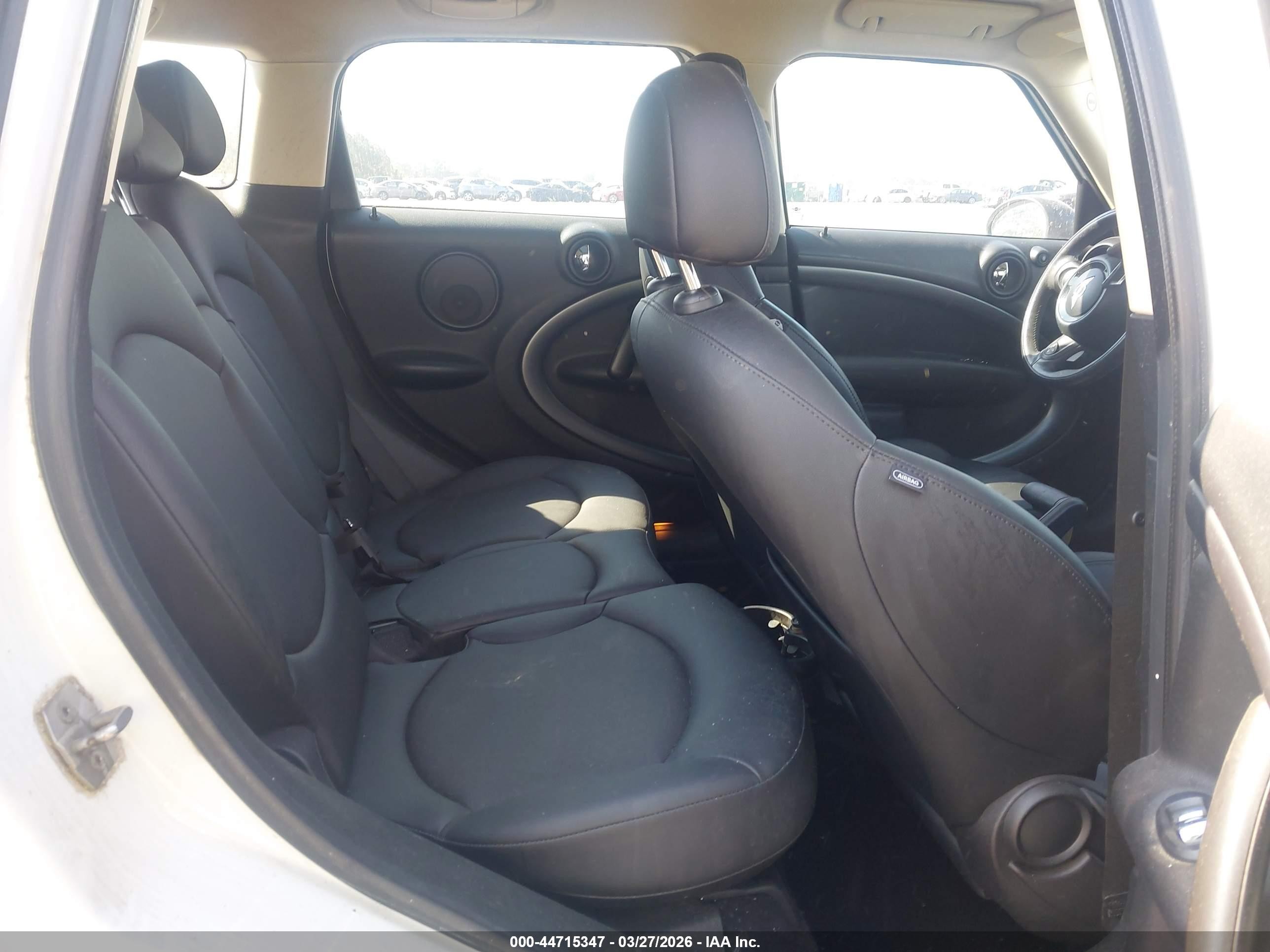 2014 Mini Countryman Cooper S White vin: WMWZC5C50EWP36974