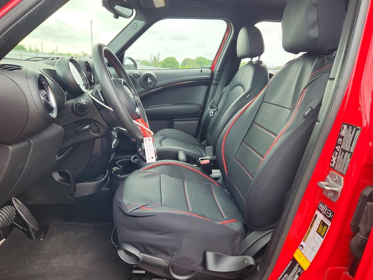 2014 Mini Cooper S Countryman Red vin: WMWZC5C50EWP37977