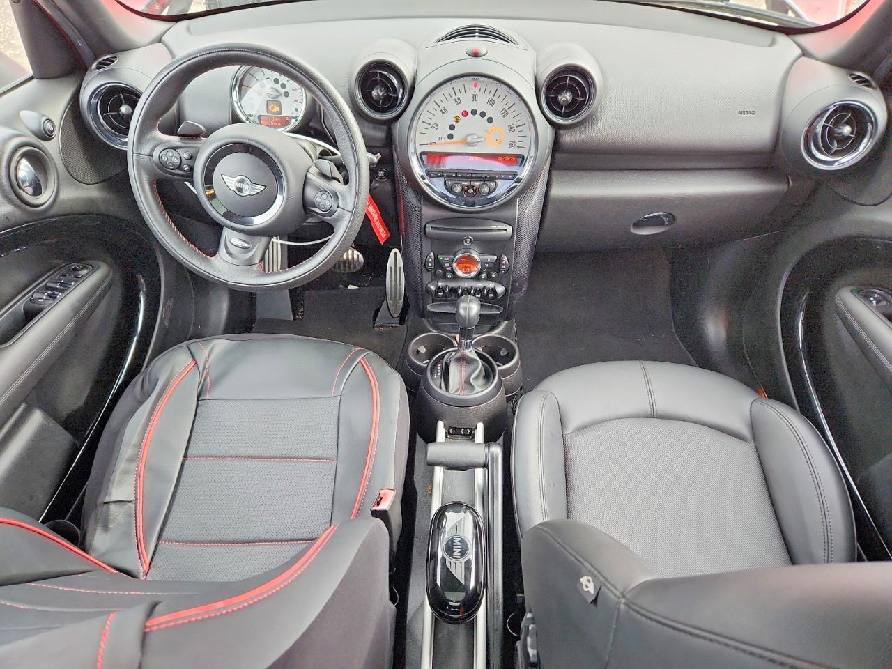 2014 Mini Cooper S Countryman Red vin: WMWZC5C50EWP37977