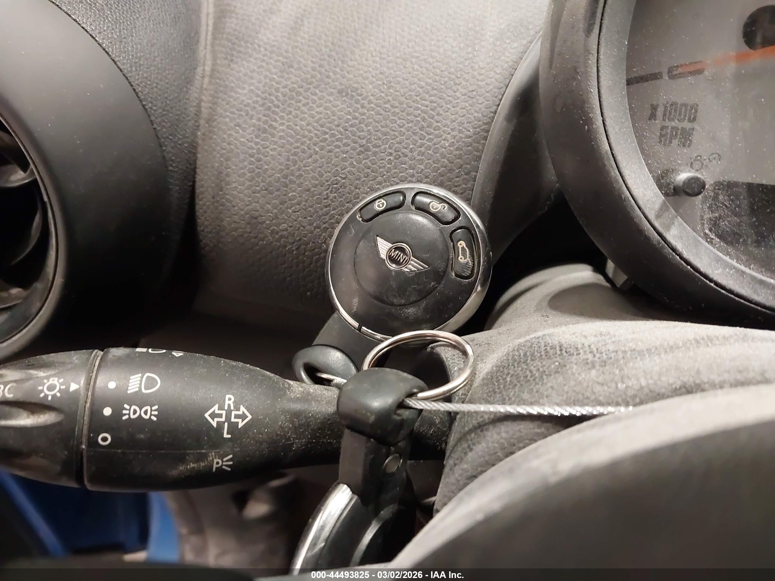 2014 Mini Countryman Cooper S Blue vin: WMWZC5C50EWP38403