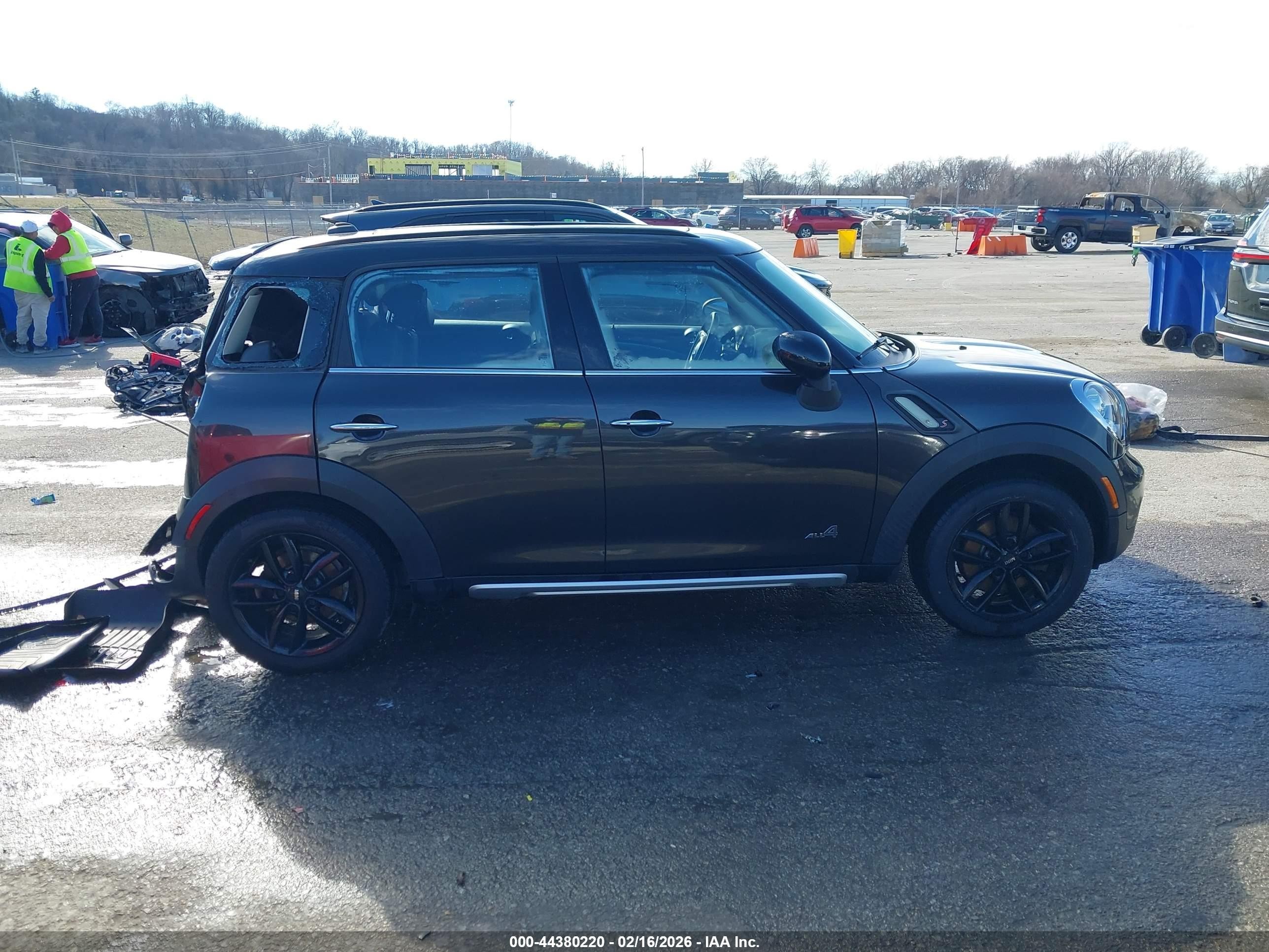 2015 Mini Countryman Cooper S Черный vin: WMWZC5C50FWP47068