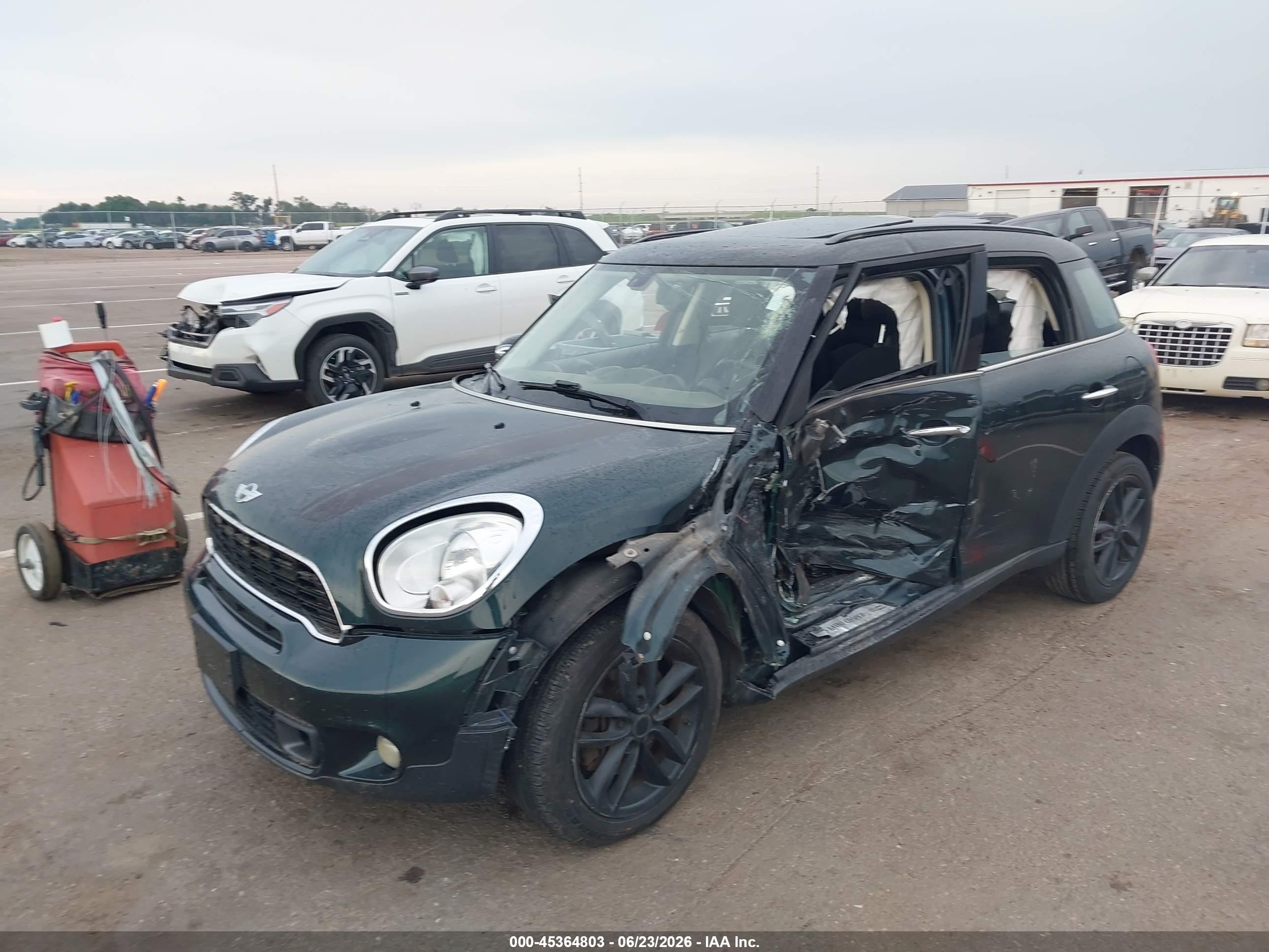 2011 Mini Cooper S Countryman   Green vin: WMWZC5C51BWL54013