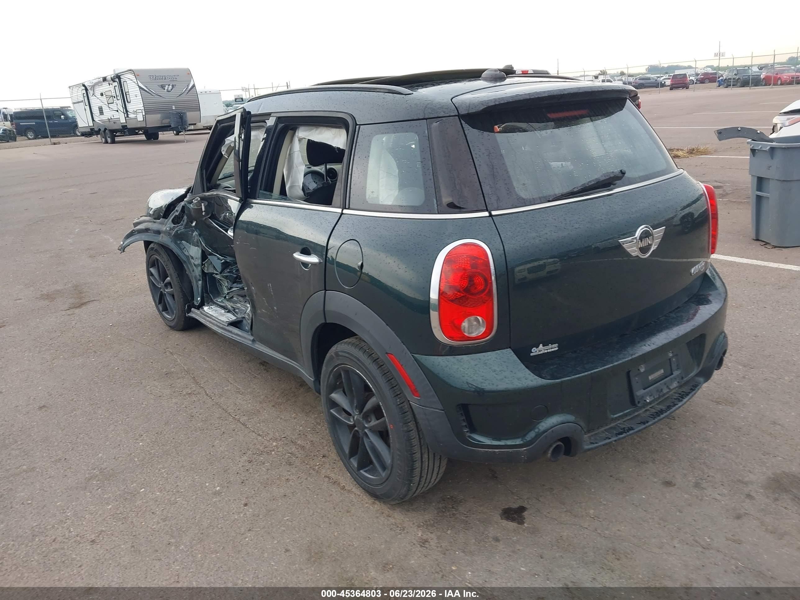 2011 Mini Cooper S Countryman   Green vin: WMWZC5C51BWL54013